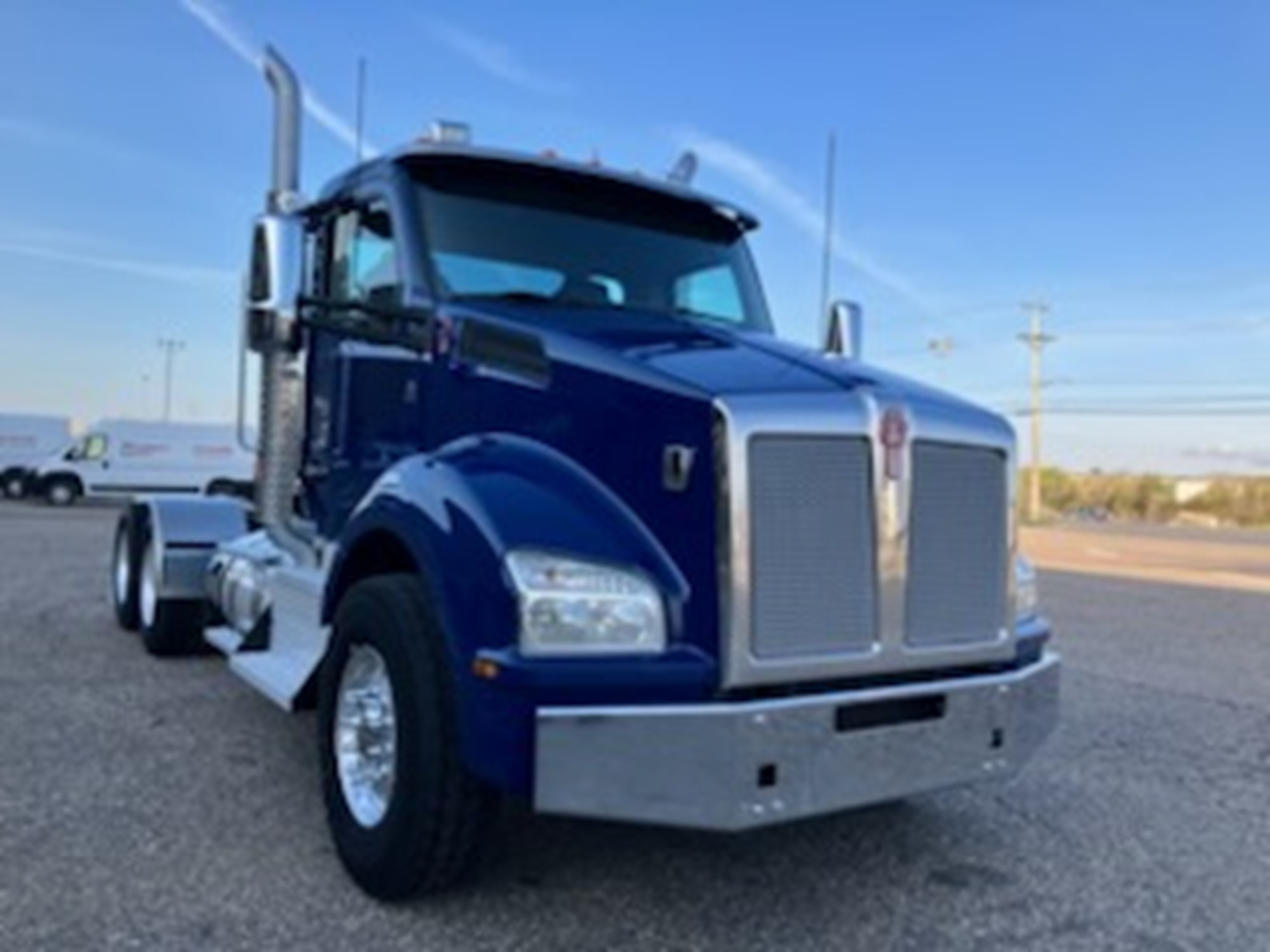 2016 Kenworth T880 2016 Kenworth T880 - image 3 of 6