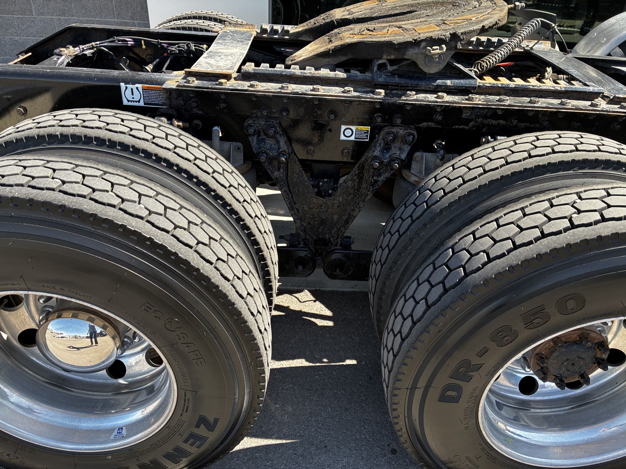 2019 Kenworth W900 — photo 3