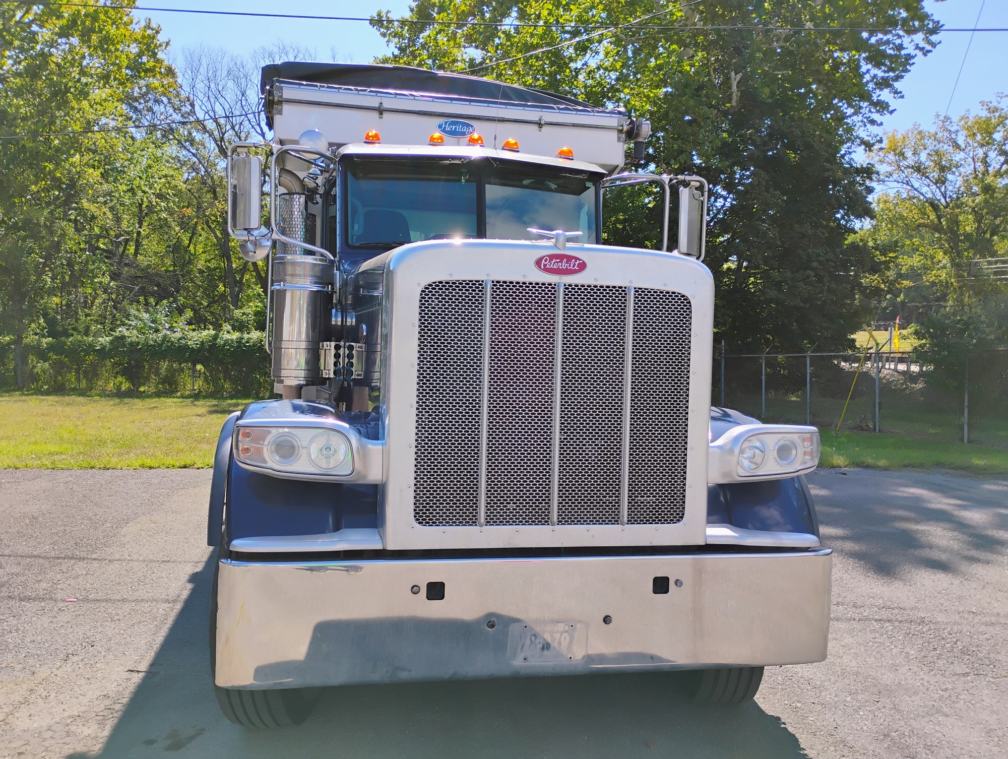 2020 Peterbilt 389 in Harrisonburg, VA — photo 3