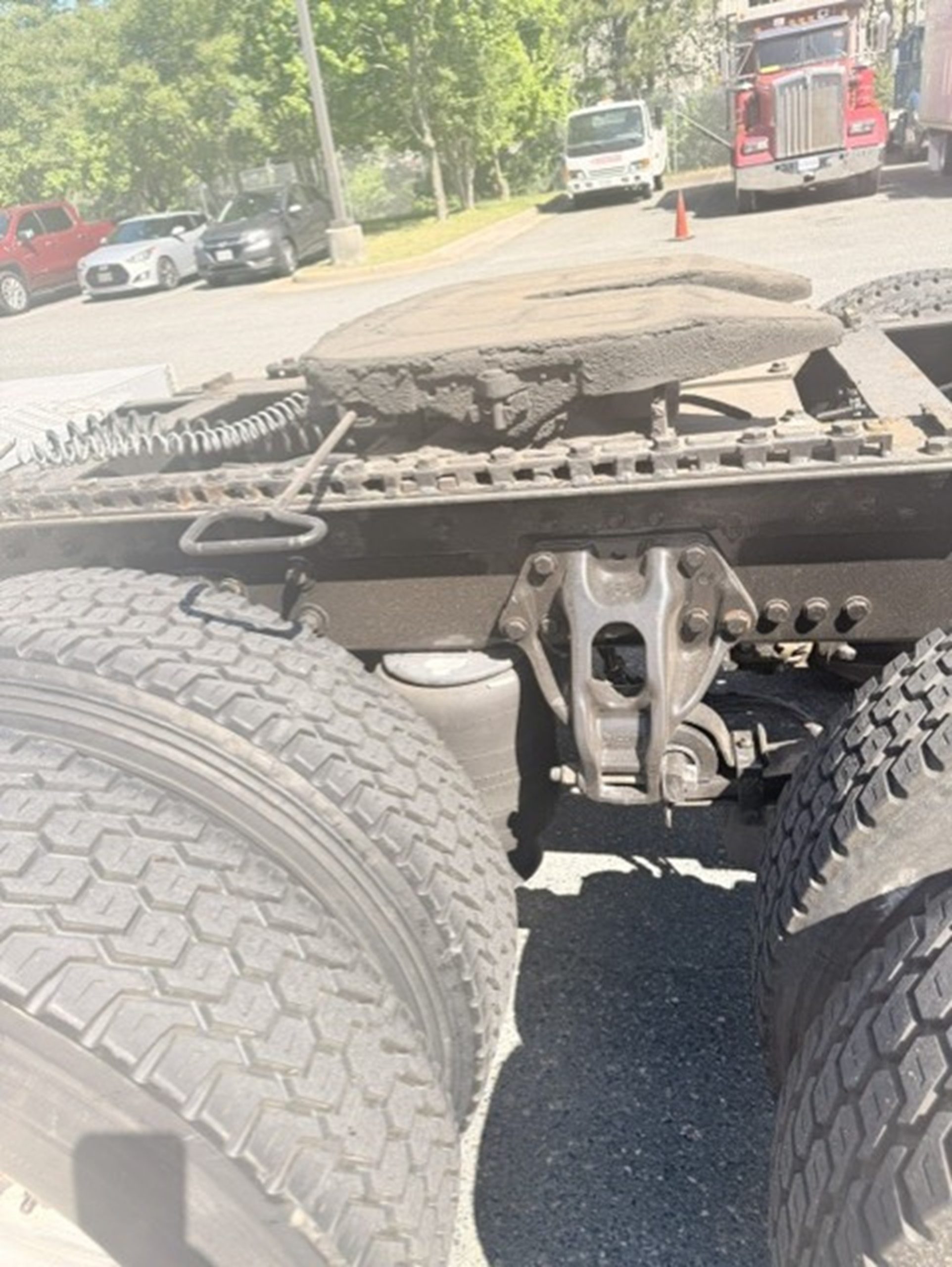 2021 Kenworth T680 - image 6