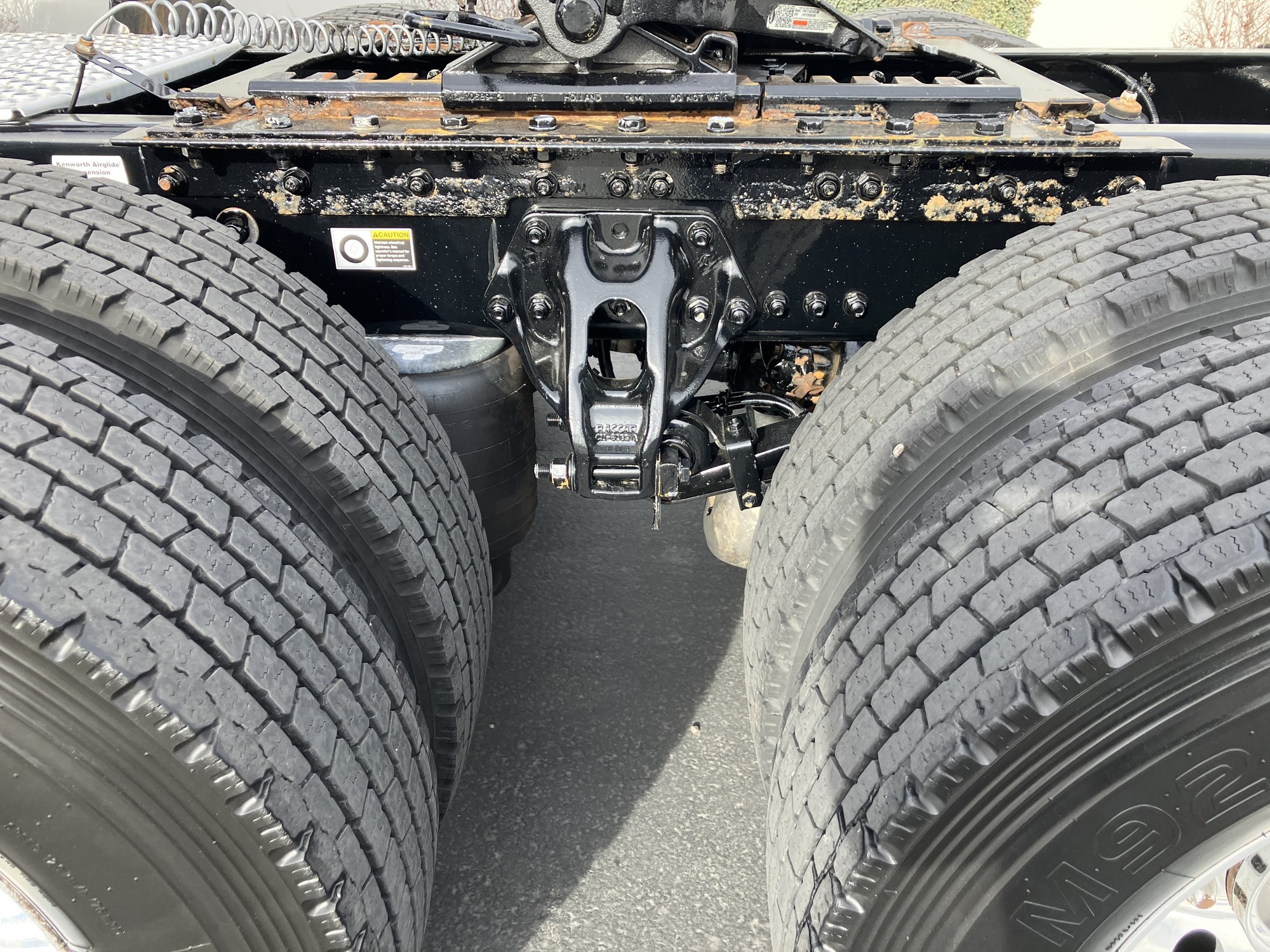 2022 Kenworth T680 2022 Kenworth T680 - image 4 of 6