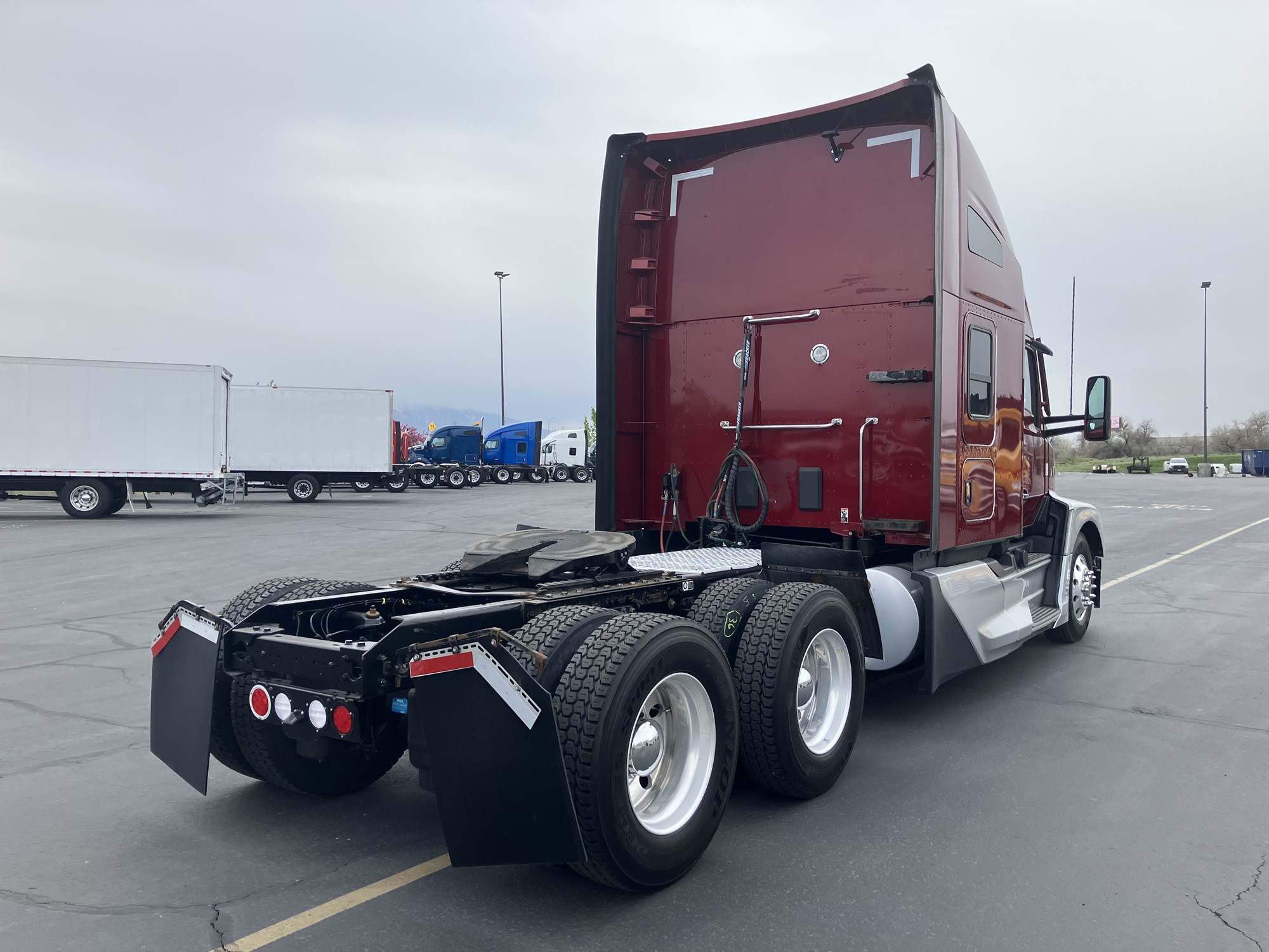 2022 Kenworth T680 - image 6 of 6