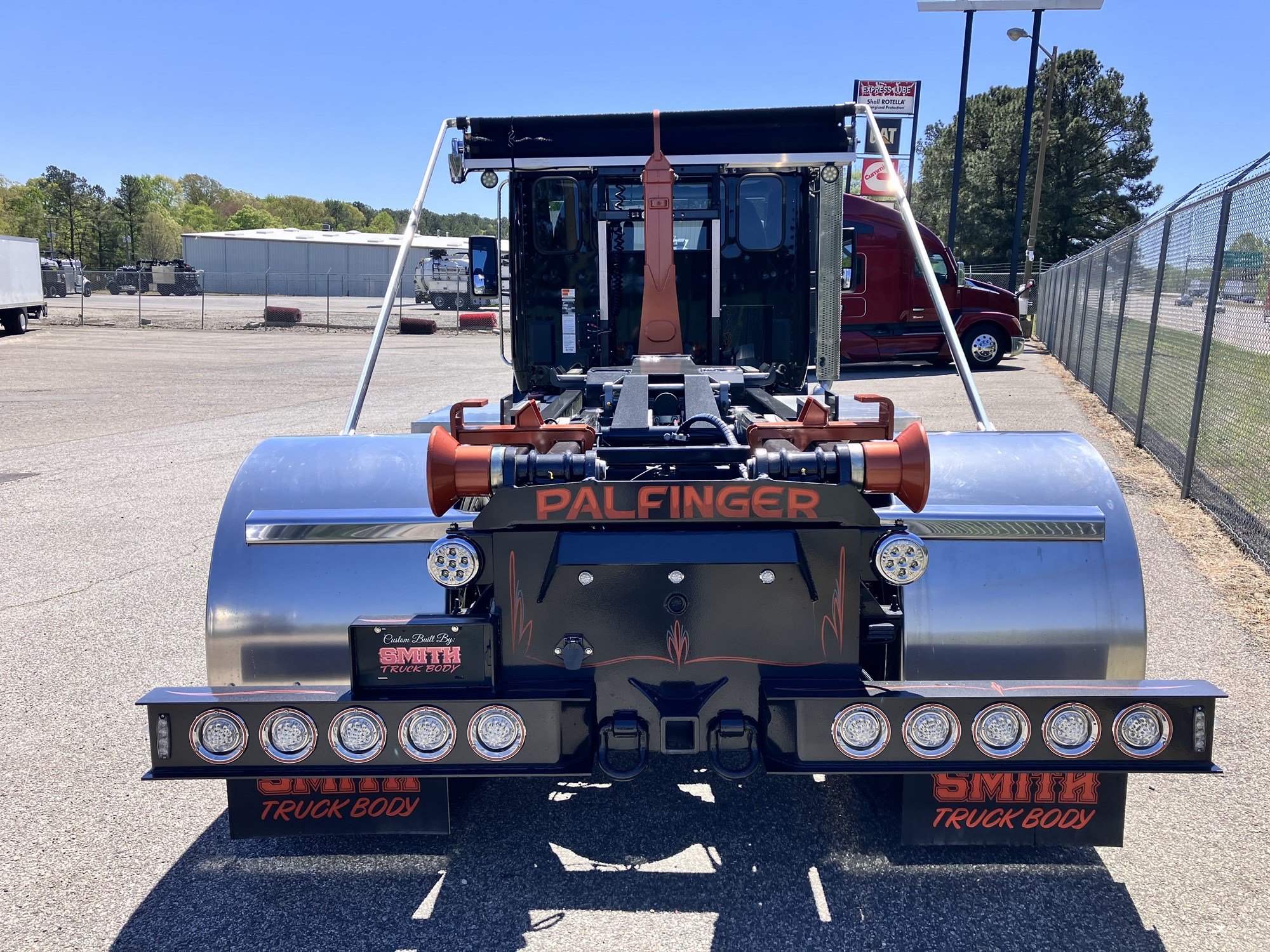 2025 Kenworth T280 - image 4