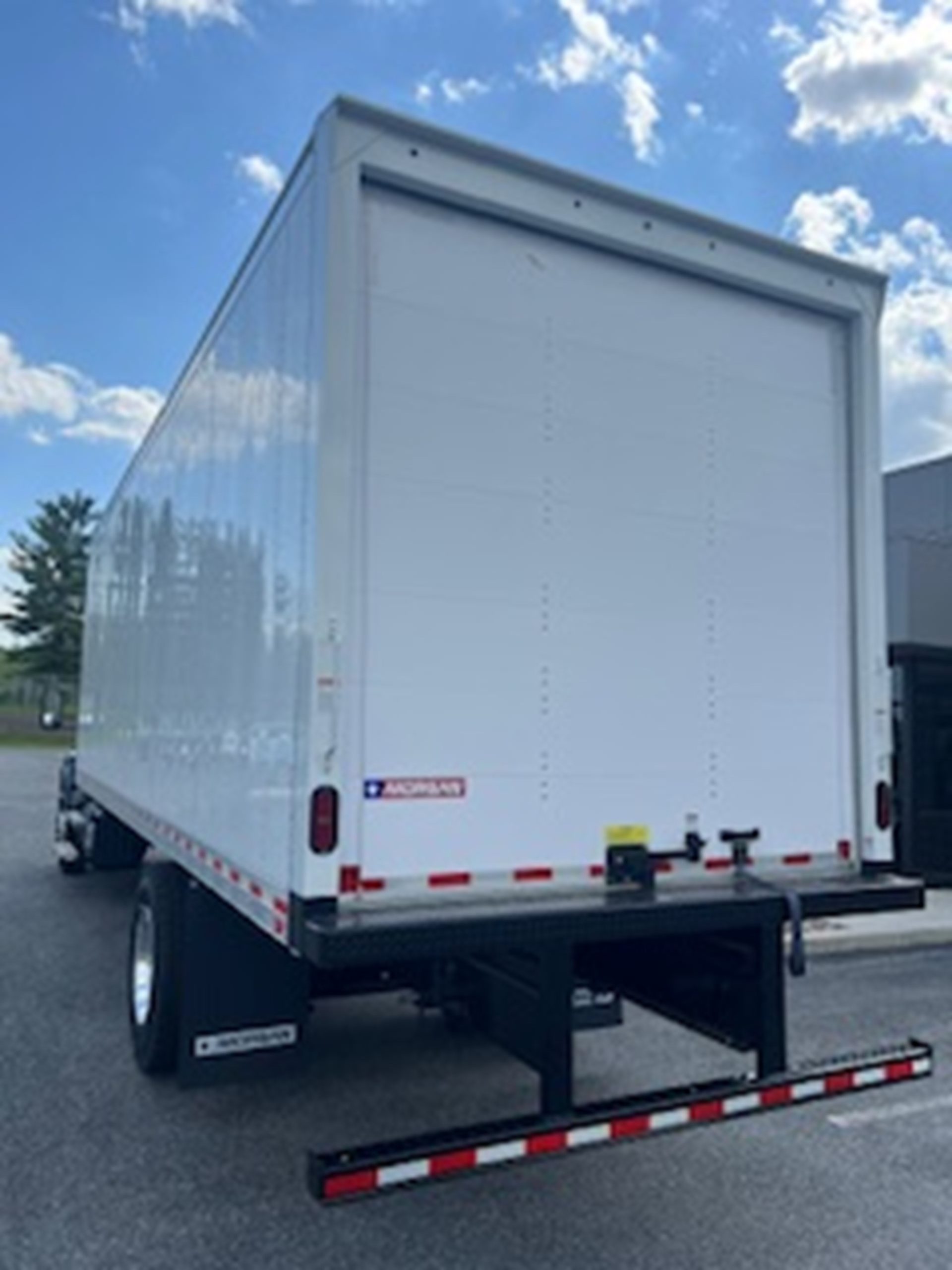 2025 Kenworth T380 - image 5