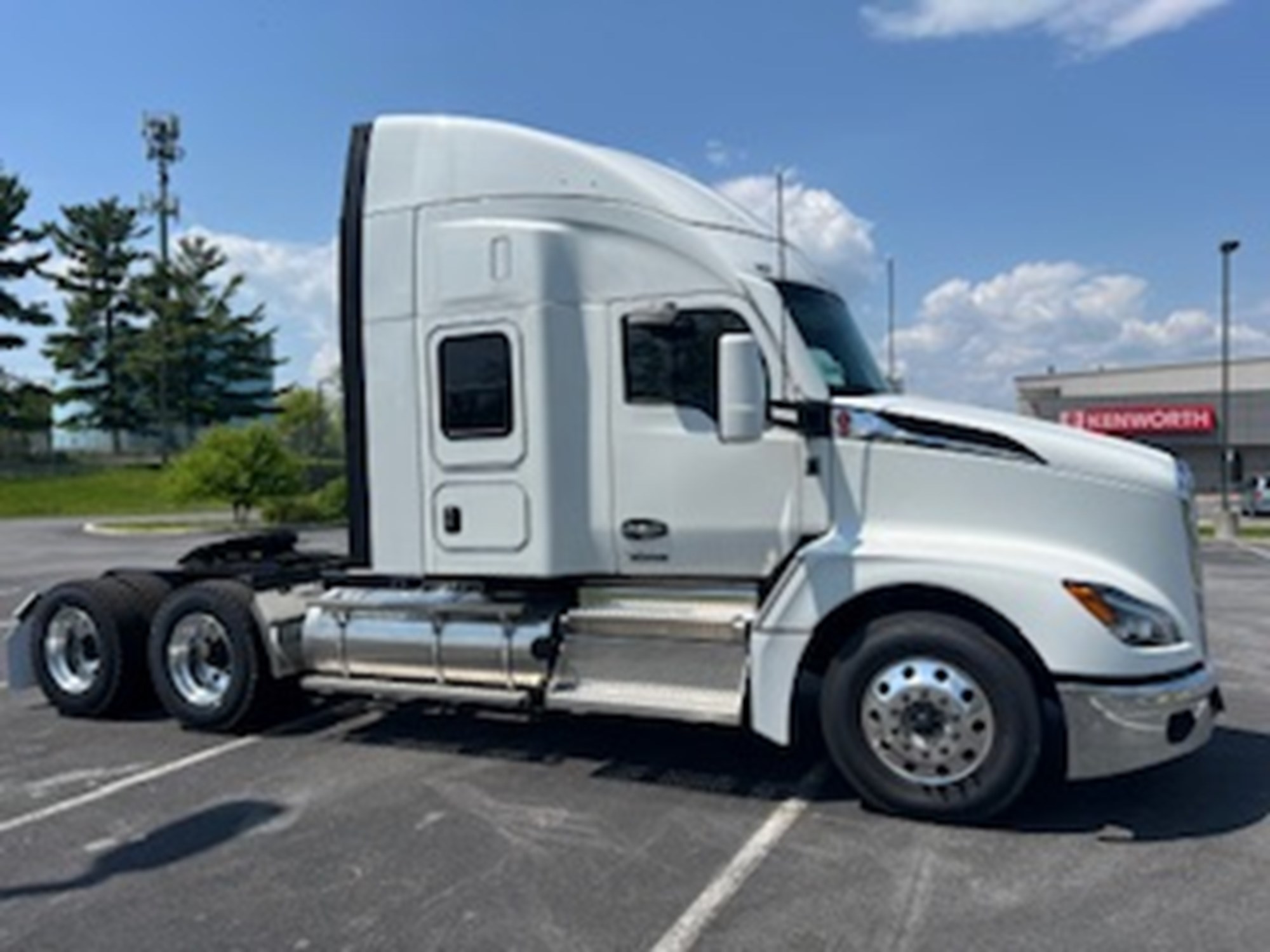 2026 Kenworth - image 3