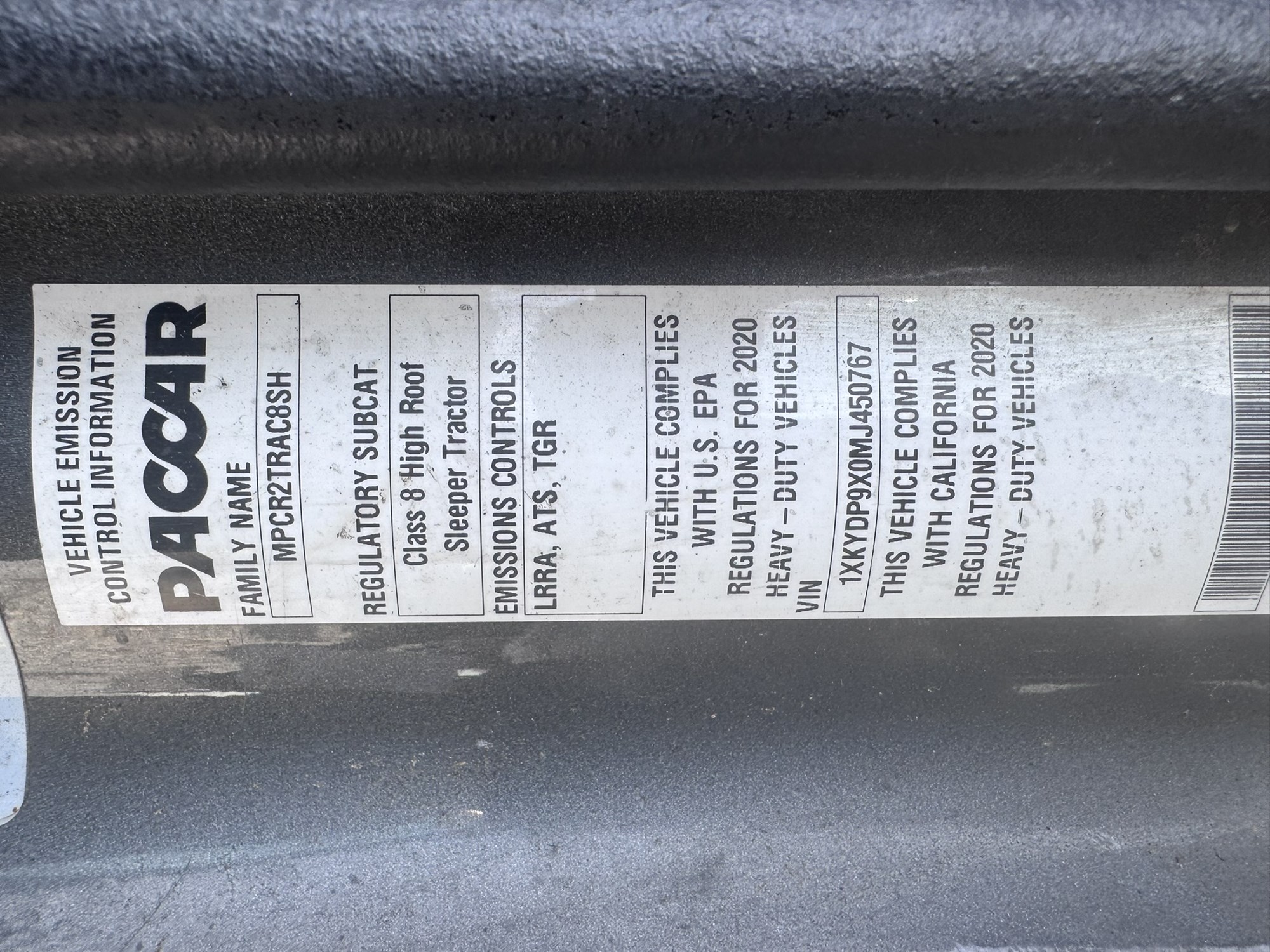2021 Kenworth T680 2021 Kenworth T680 - image 4 of 6
