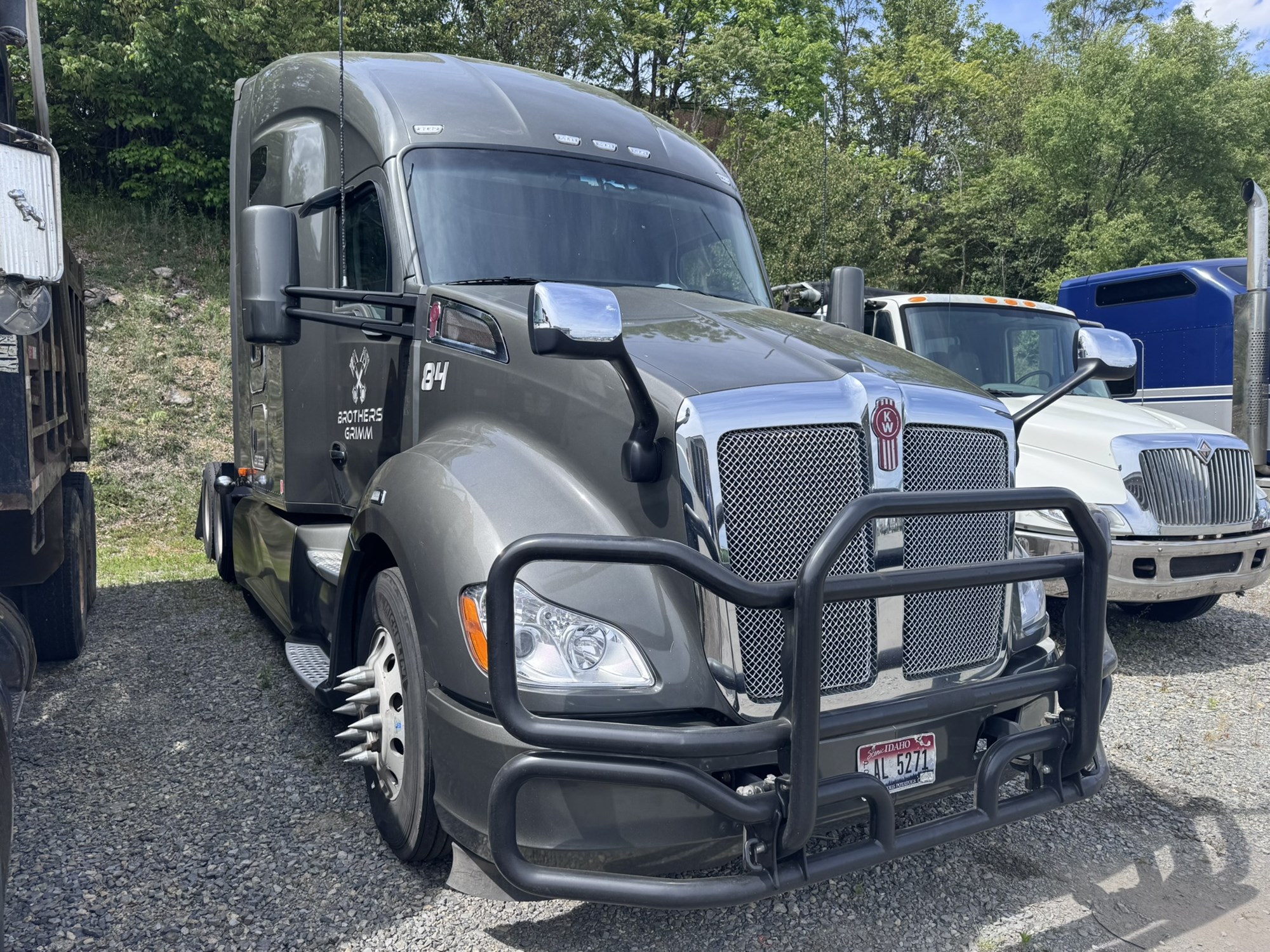 2021 Kenworth T680 2021 Kenworth T680 - image 5 of 6