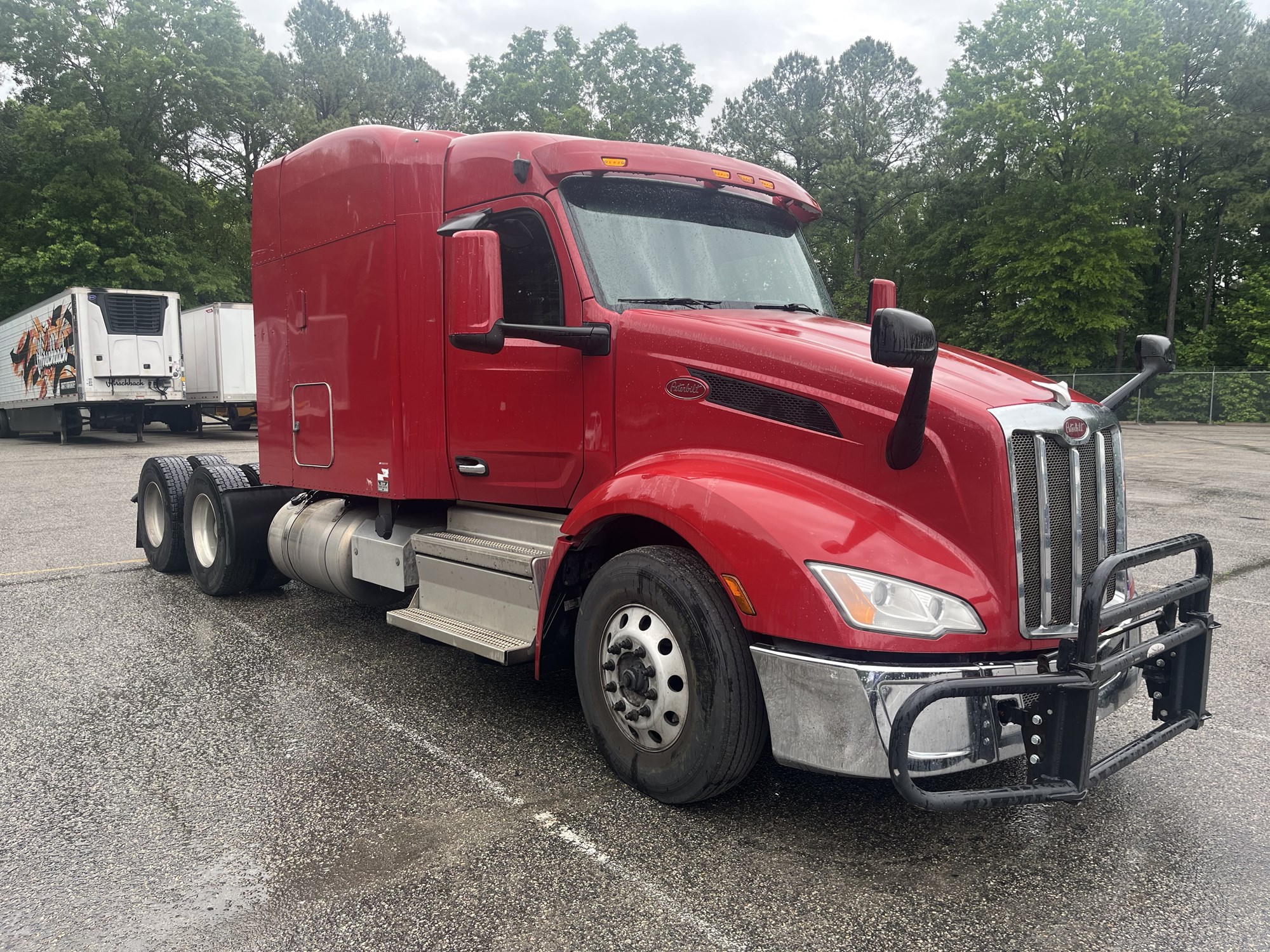 2023 Peterbilt 579 2023 Peterbilt 579 - image 3 of 6