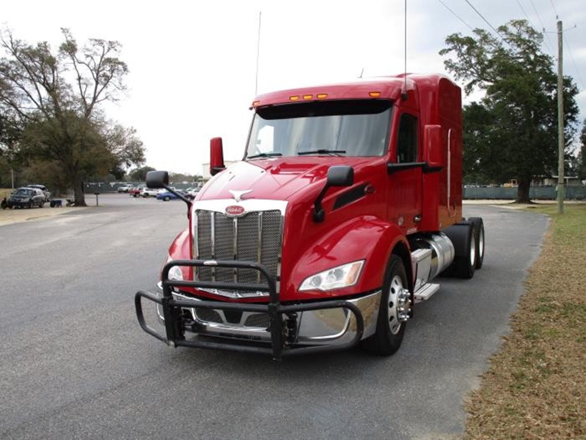 2023 Peterbilt 579 2023 Peterbilt 579 - image 1 of 4