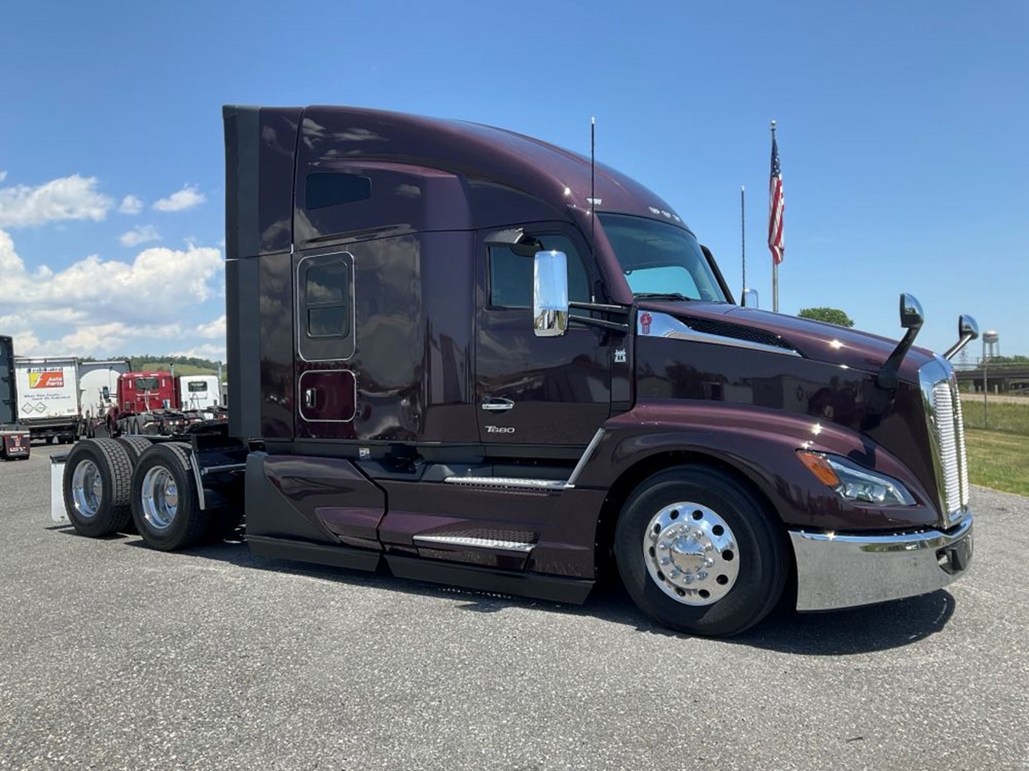 2027 Kenworth T680 Next Gen 2027 Kenworth T680 Next Gen - image 6 of 6