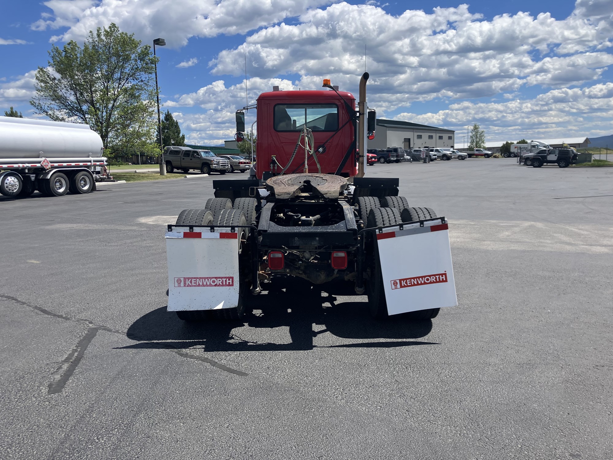 2016 Mack Granite - image 6 of 6