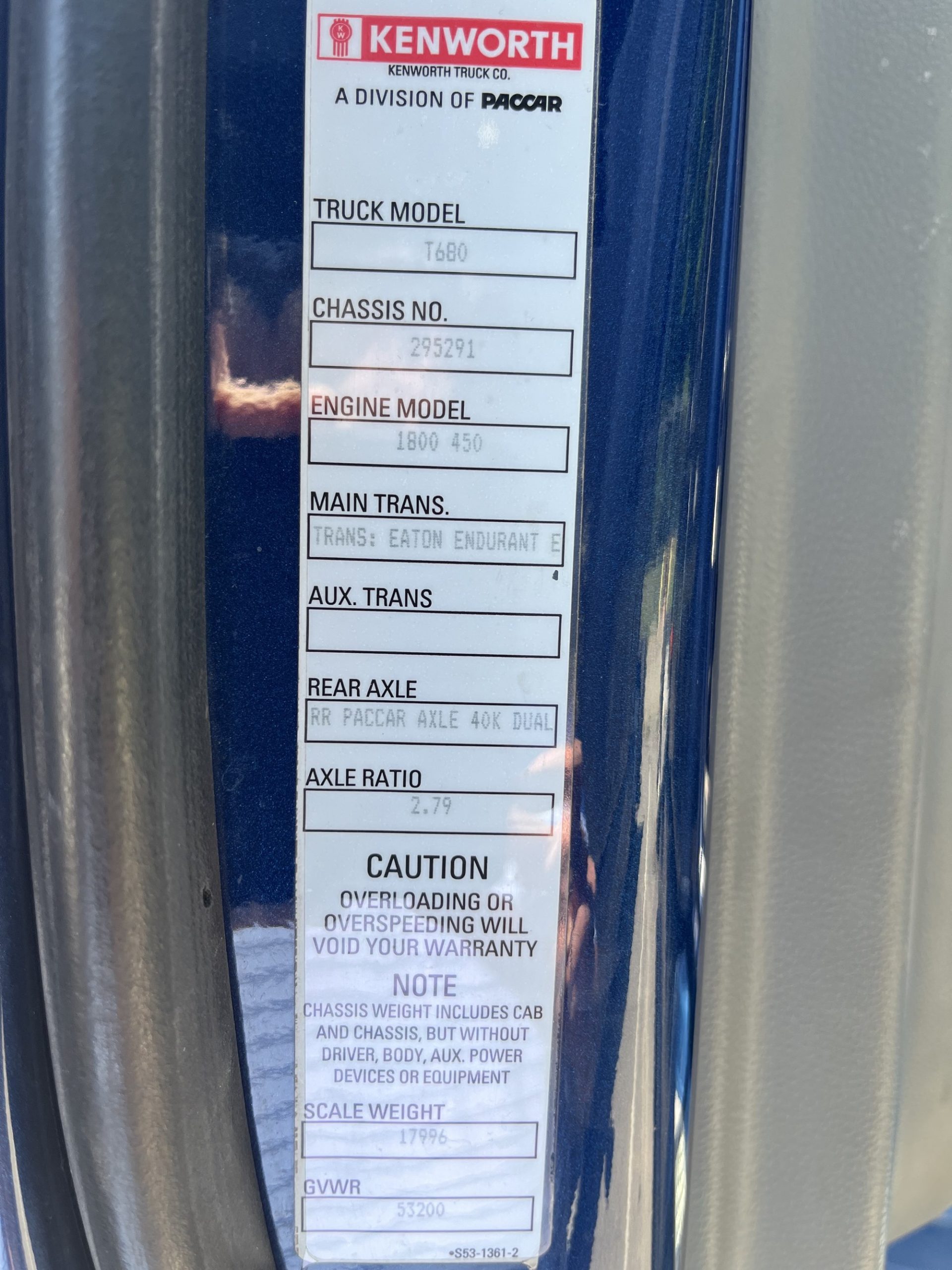 2020 Kenworth T680 2020 Kenworth T680 - image 2 of 3