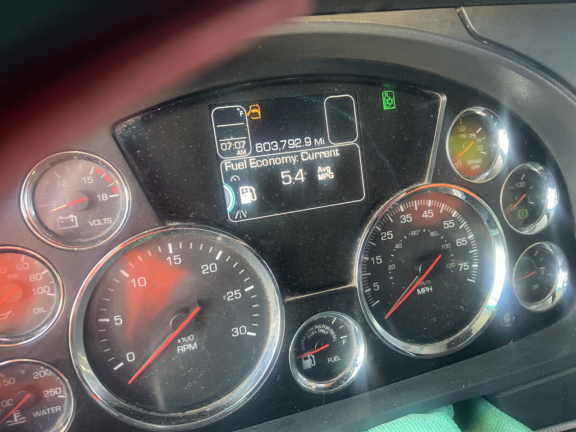 2020 Kenworth T680 2020 Kenworth T680 - image 6 of 6