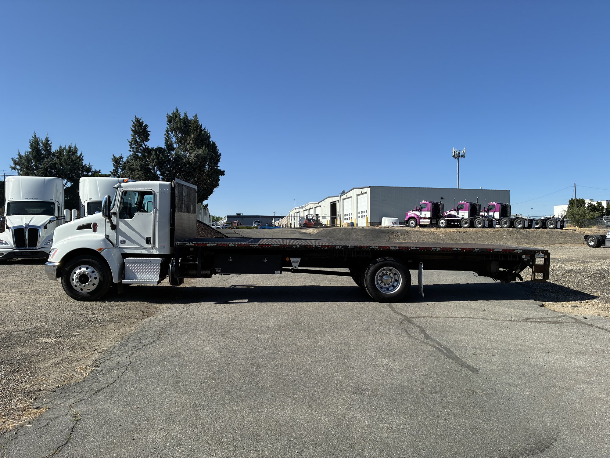 2020 Kenworth T270 in Boise, ID, ID — photo 2