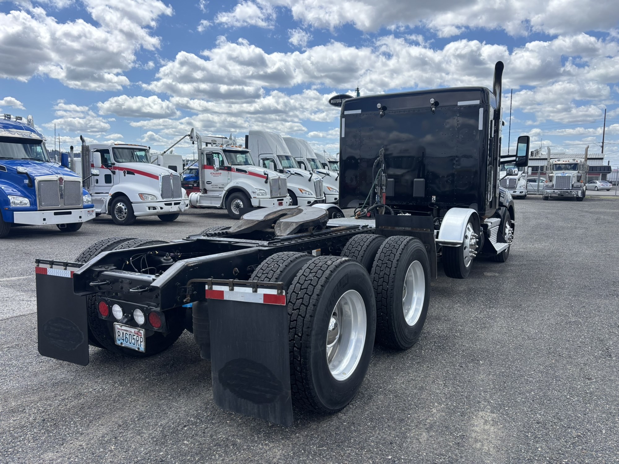 2021 Kenworth T680 in Spokane, WA, WA — photo 3