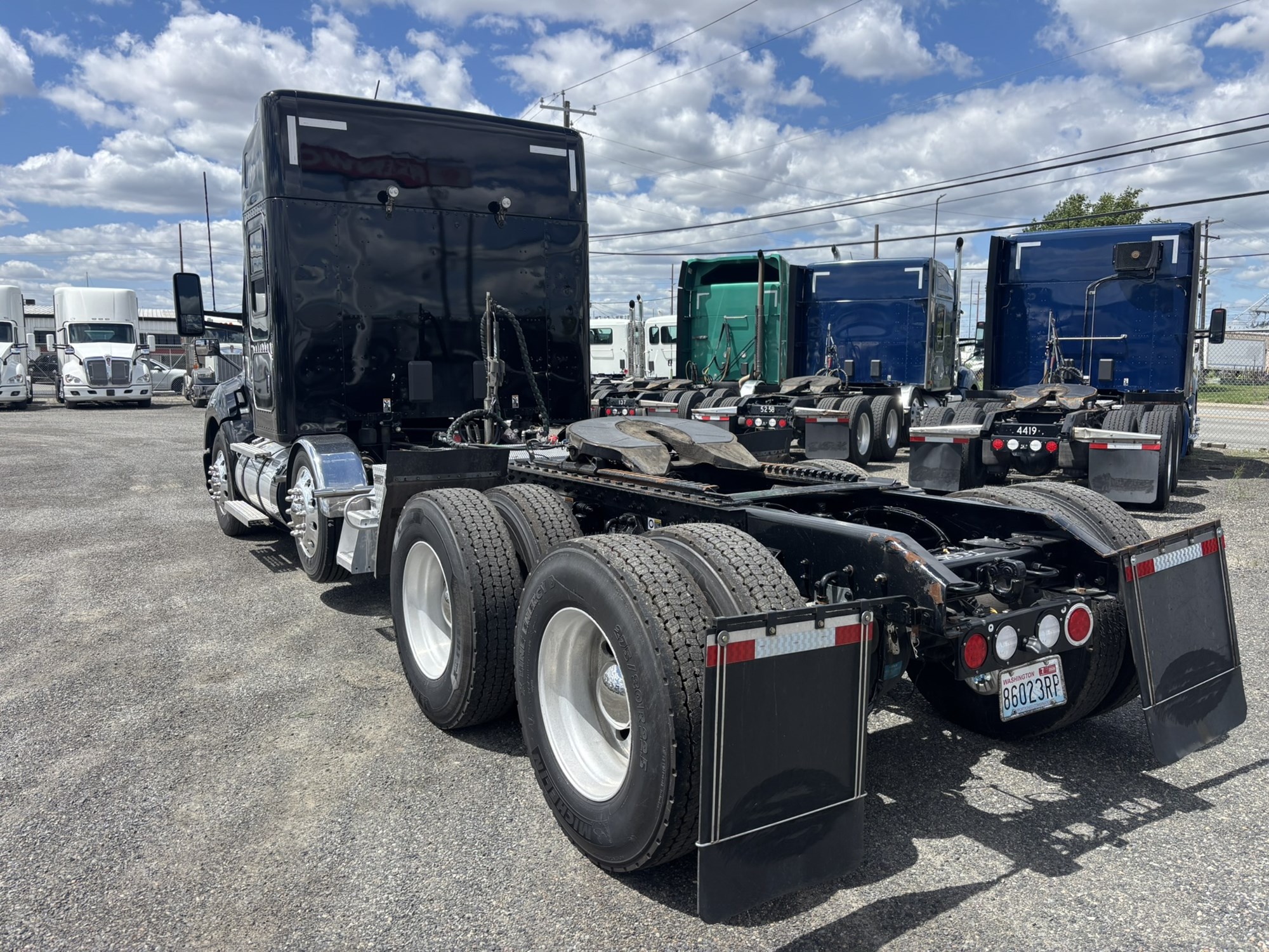 2020 Kenworth T680 in Spokane, WA, WA — photo 2