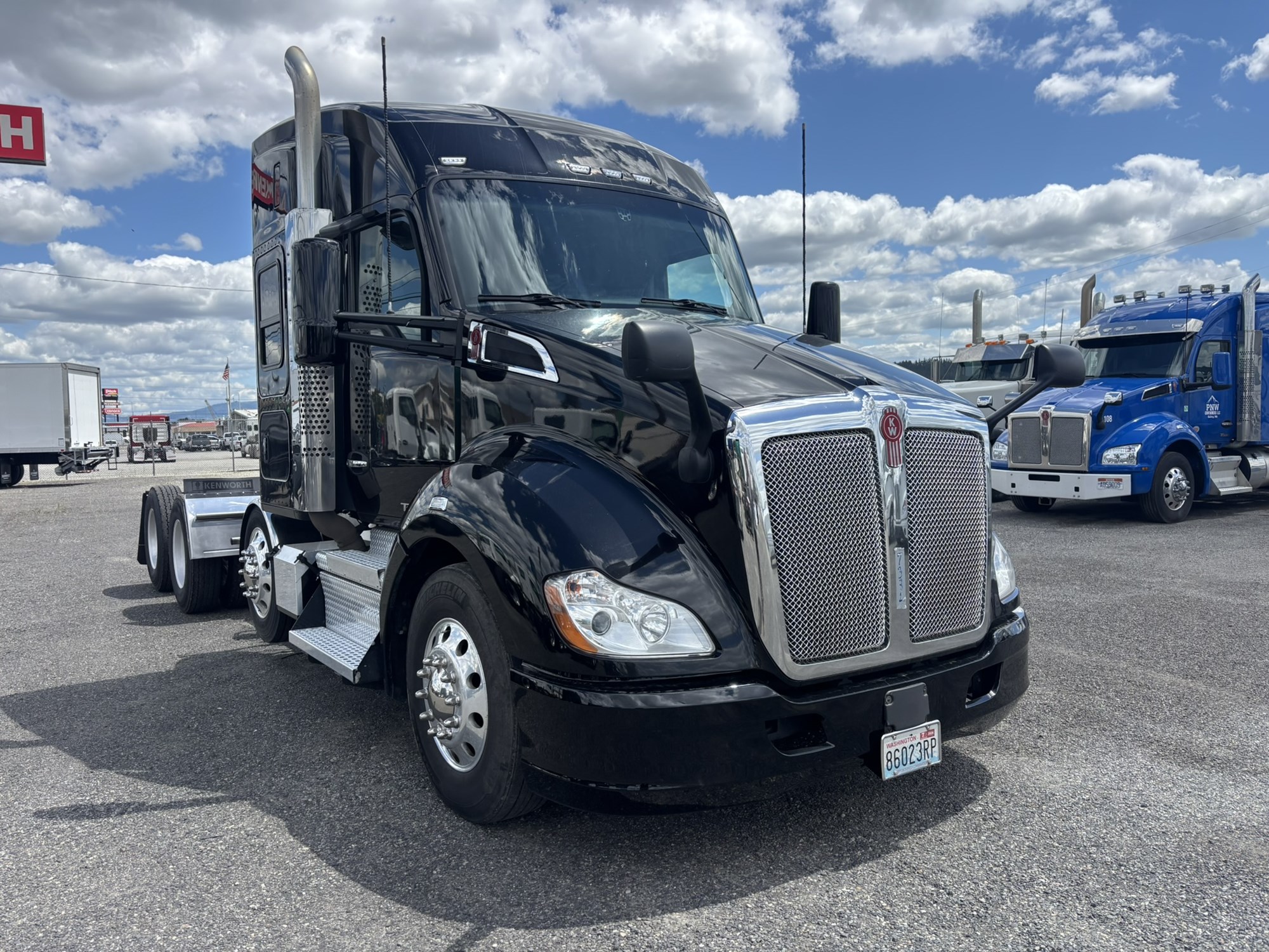 2020 Kenworth T680 in Spokane, WA, WA — photo 4