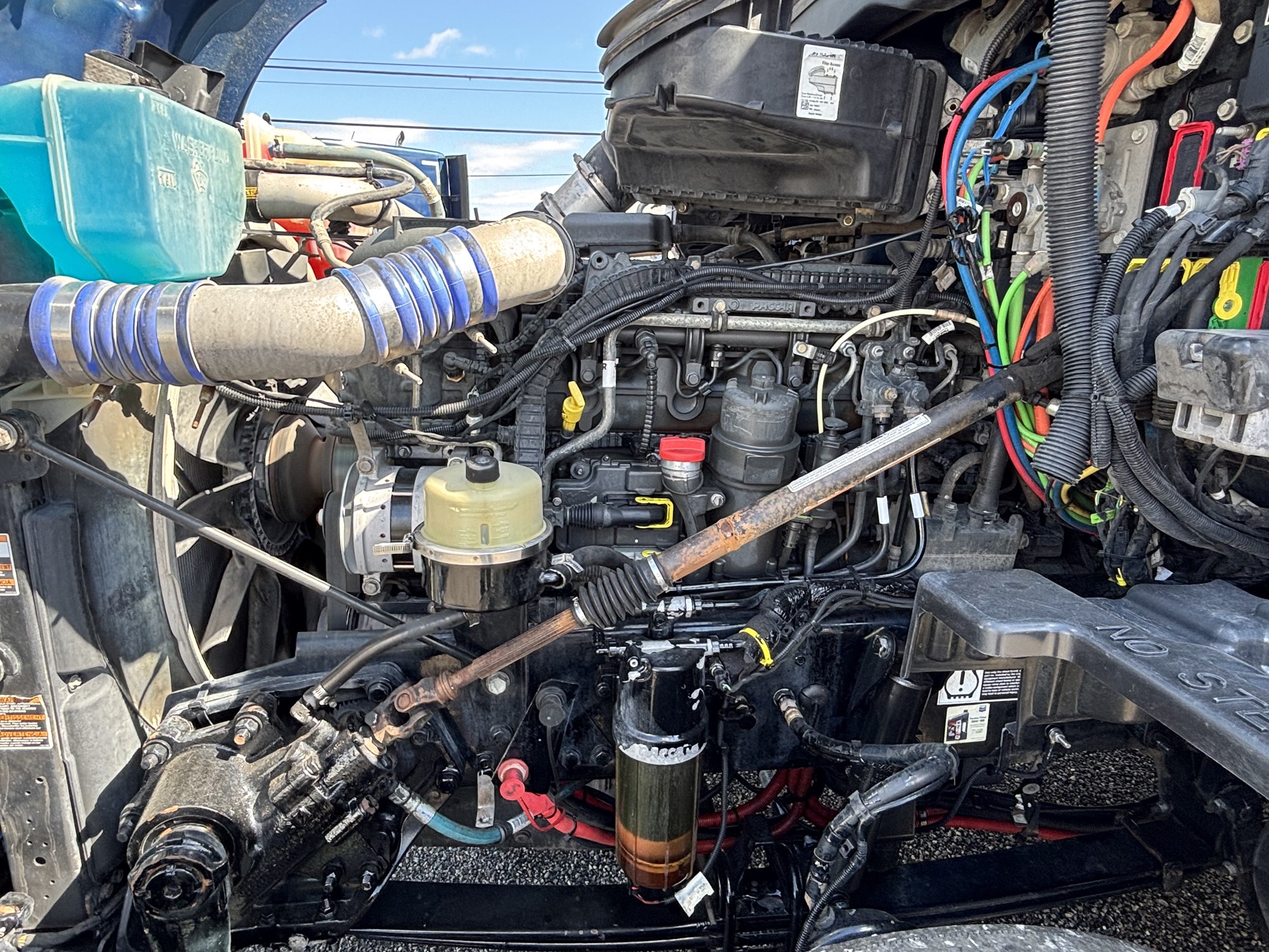 2022 Kenworth T680 - image 6 of 6