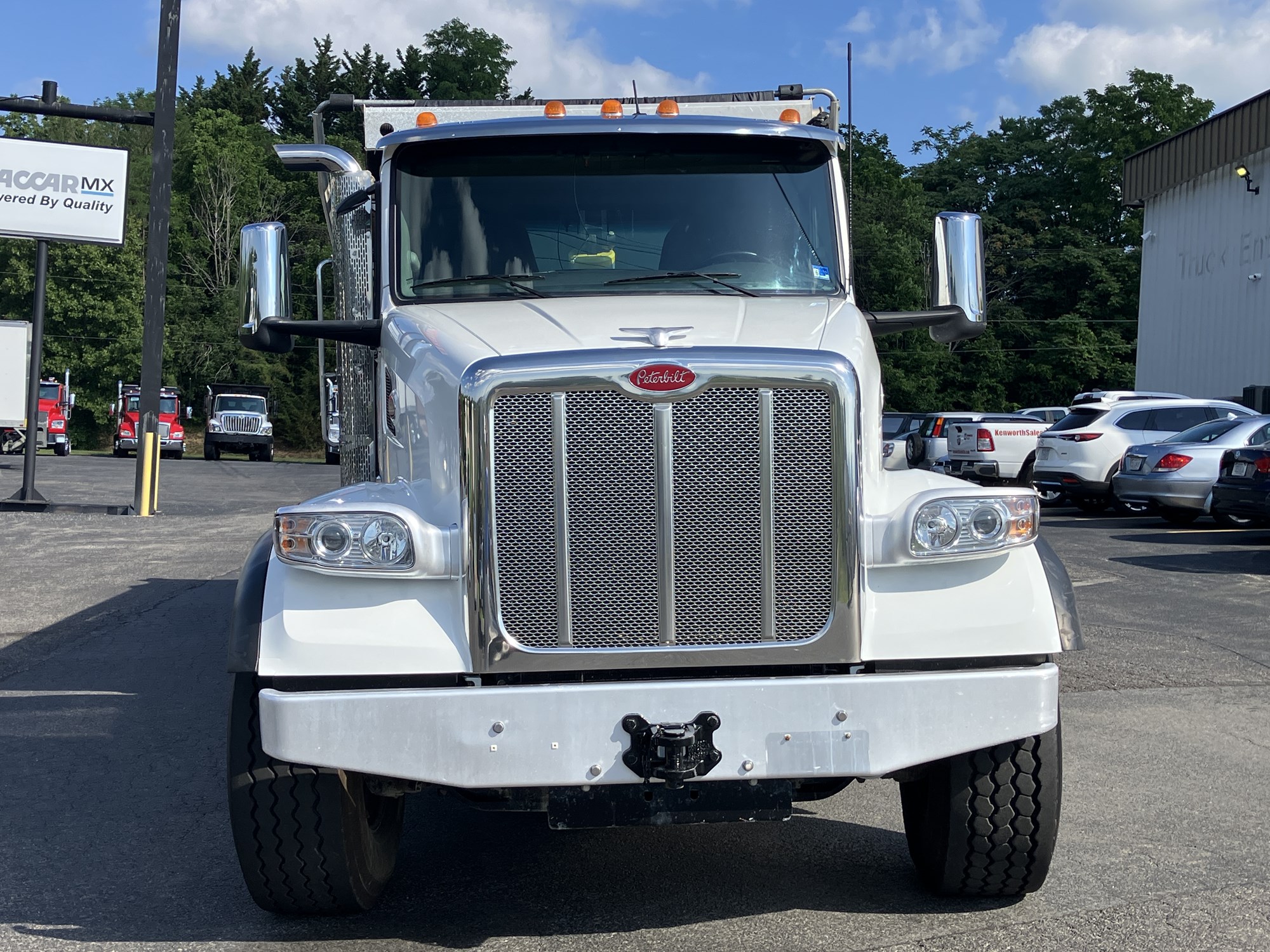 2025 Peterbilt 567 in Roanoke, VA — photo 2