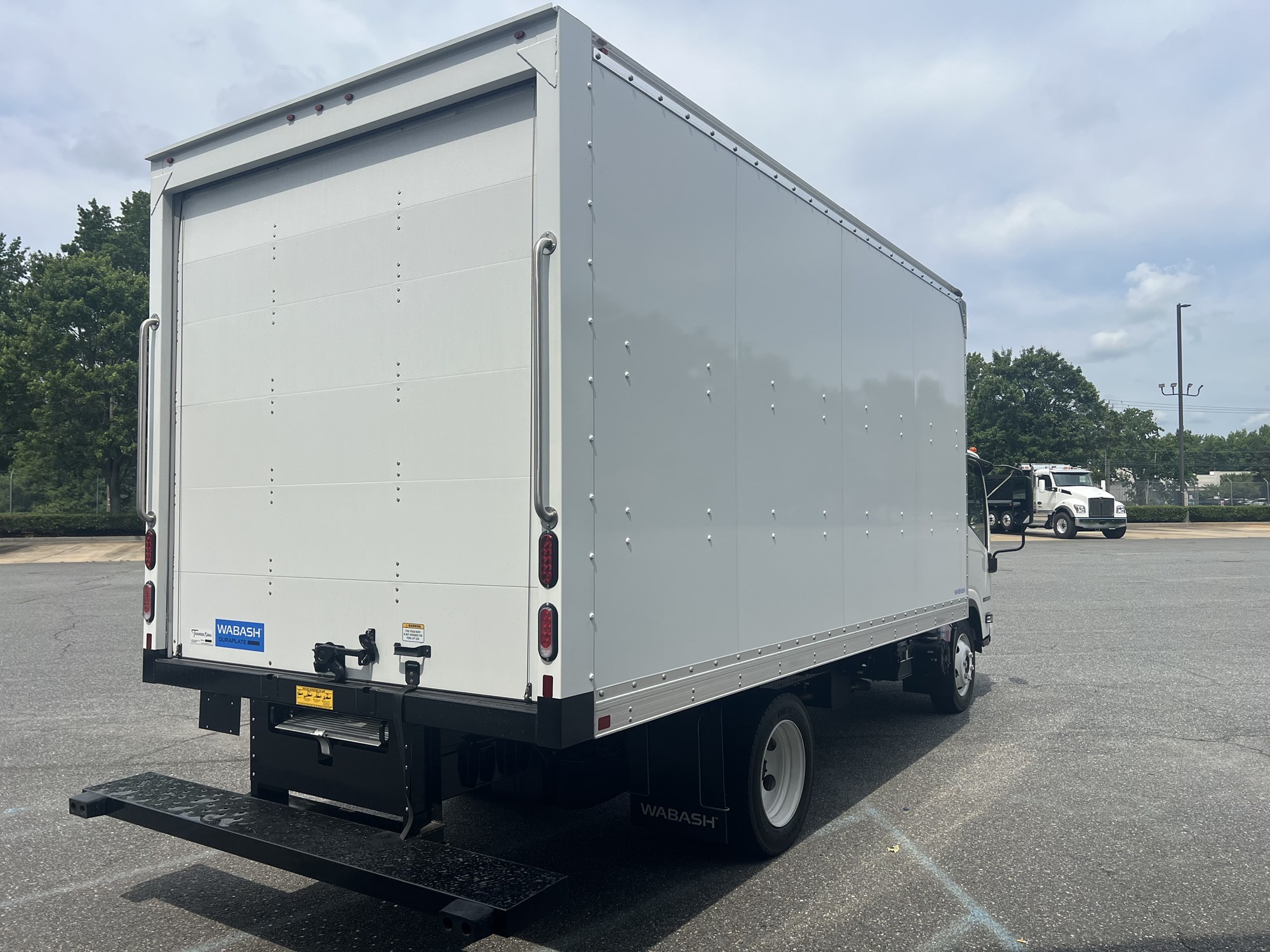 2026 Isuzu NPRGASHD 1F3 2026 Isuzu NPRGASHD 1F3 - image 5 of 6