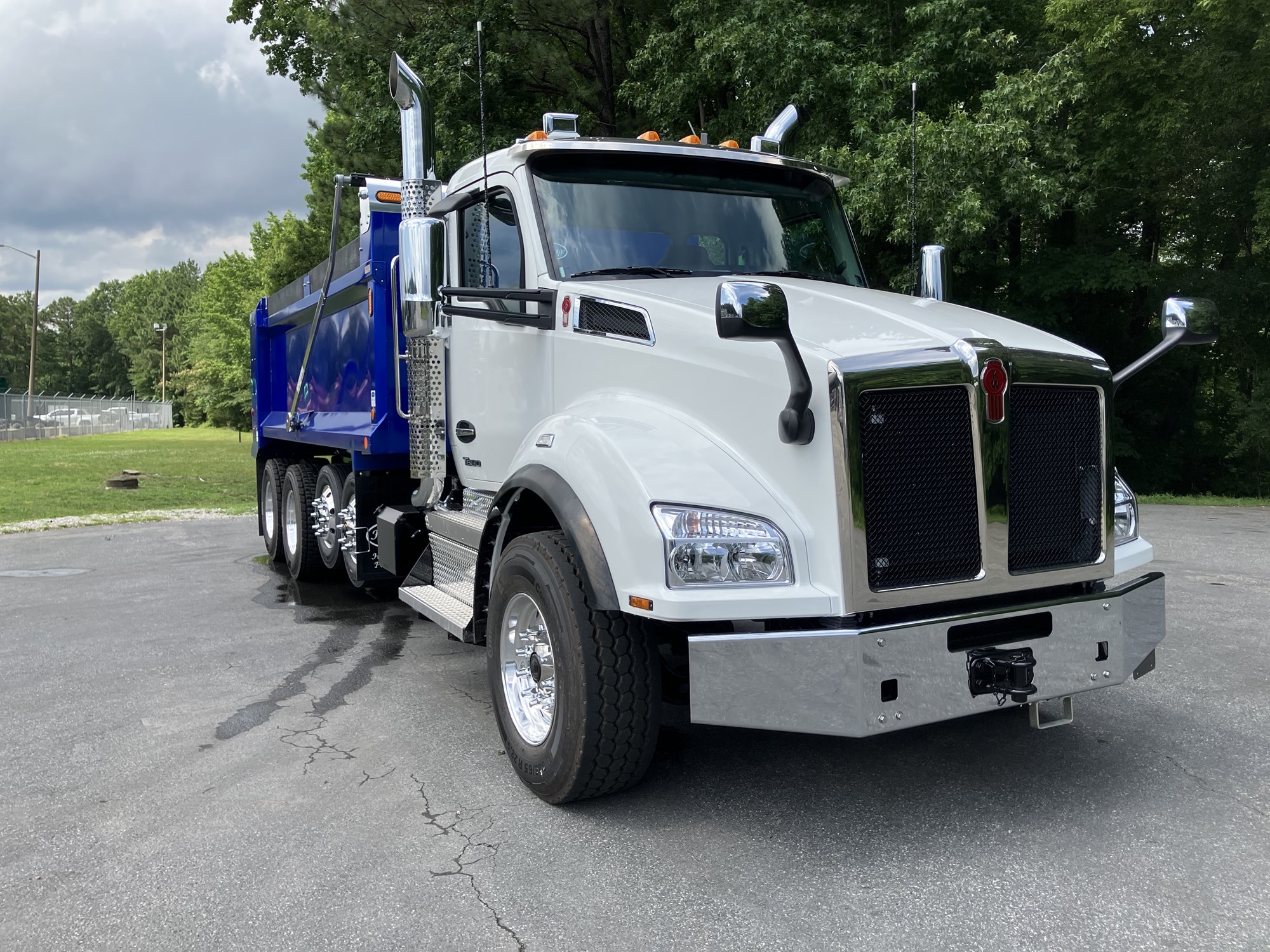 2027 Kenworth T880 2027 Kenworth T880 - image 3 of 6