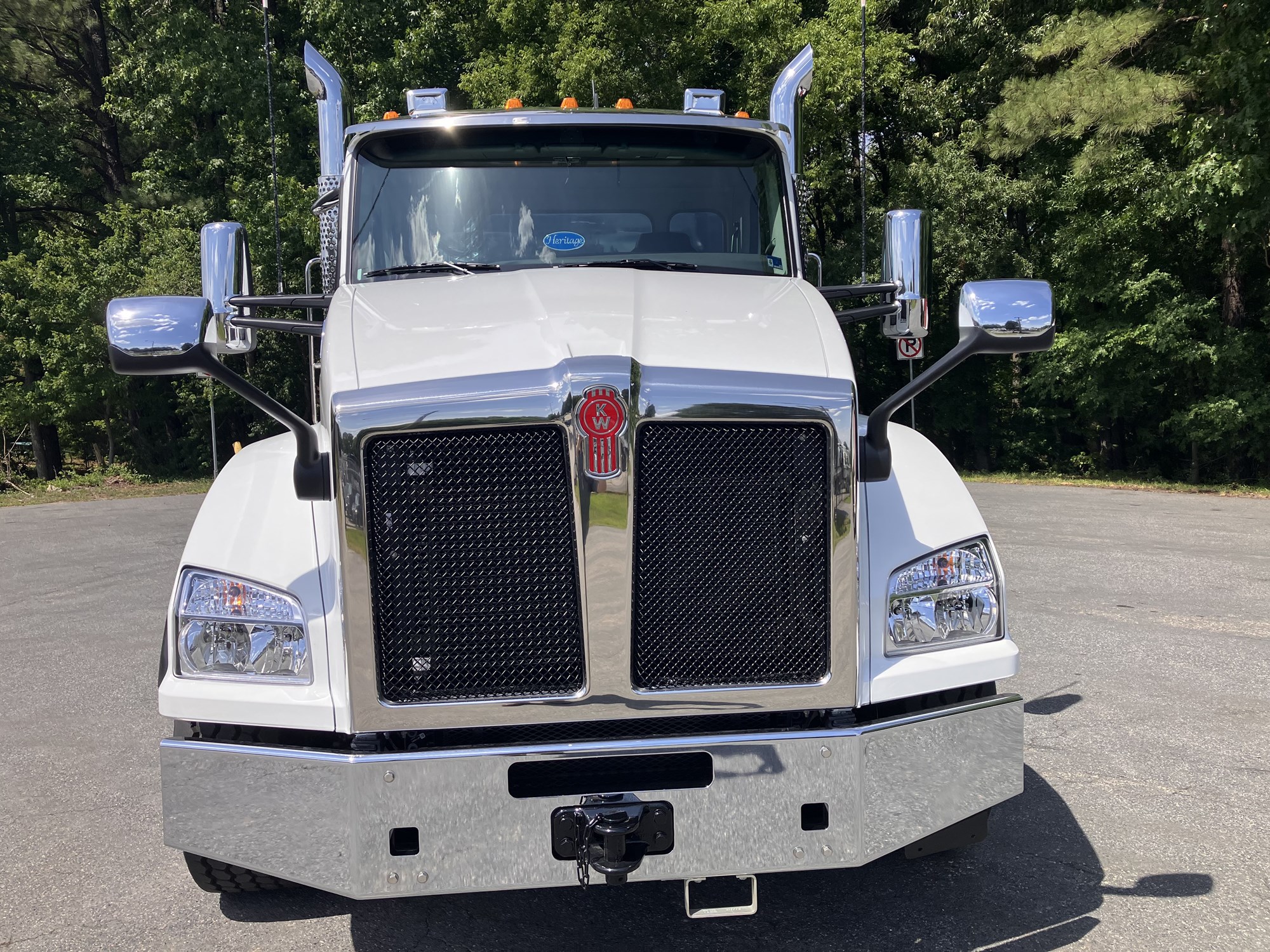 2027 Kenworth T880 in Richmond, VA, VA — photo 2