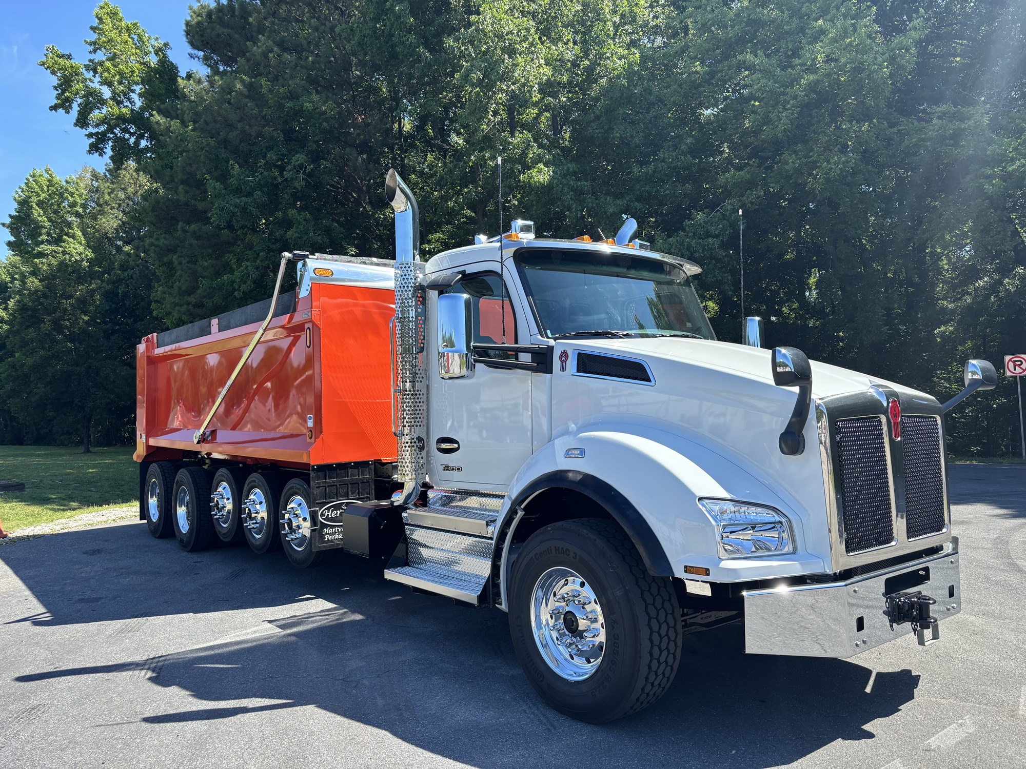 2027 Kenworth T880 in Manassas, VA — photo 3