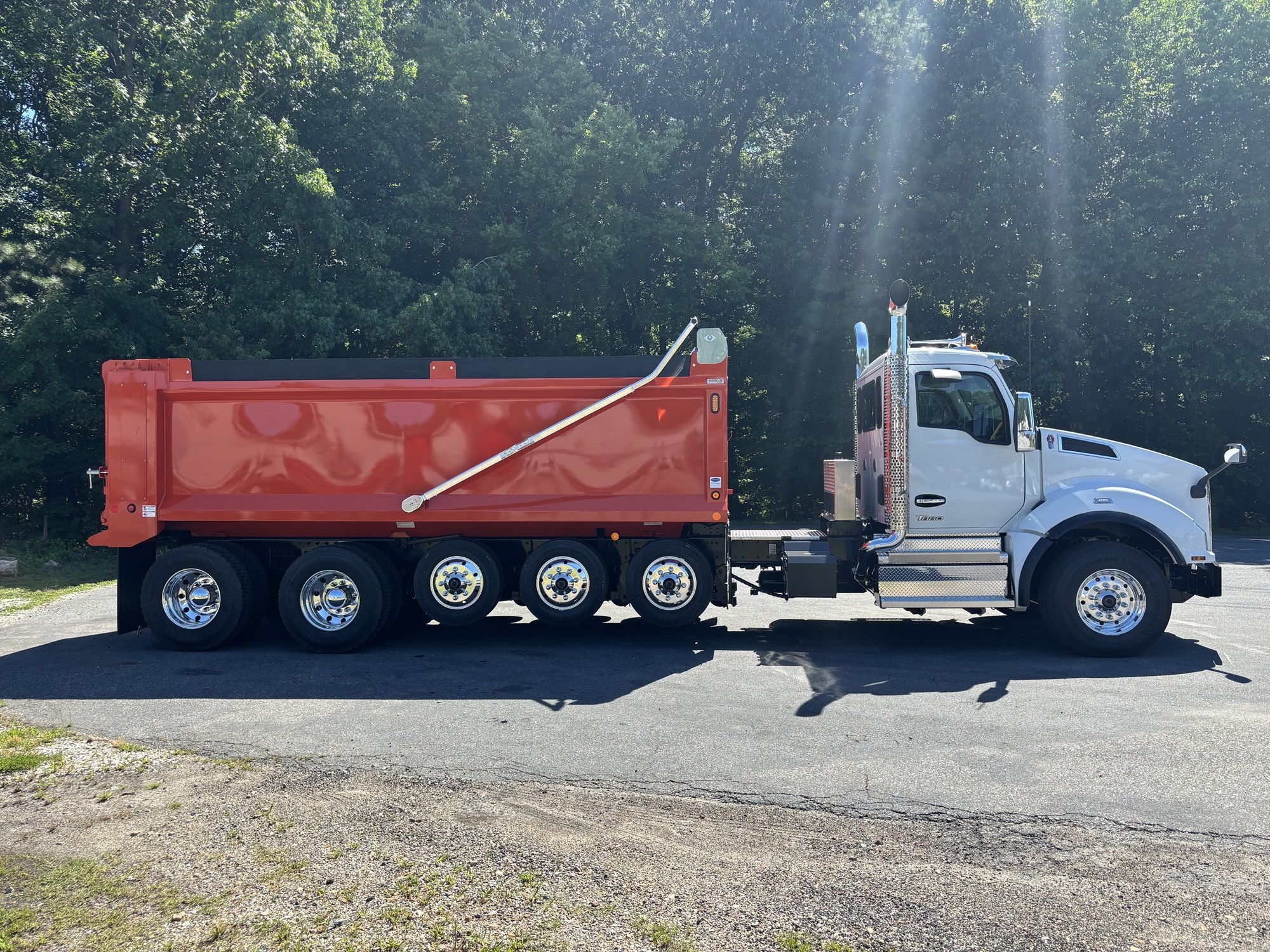 2027 Kenworth T880 in Manassas, VA — photo 4