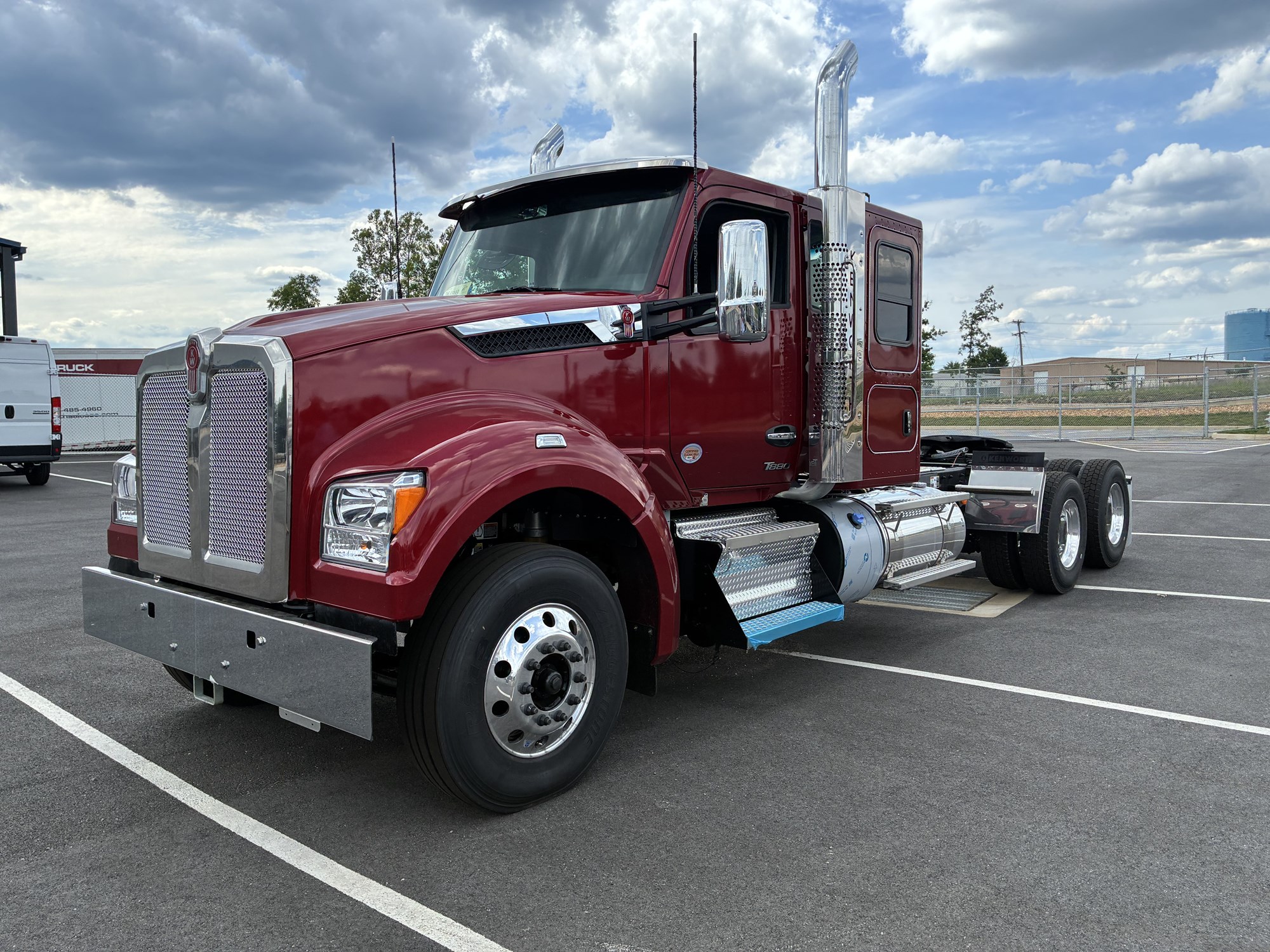 2027 Kenworth T880 in Ashland, VA