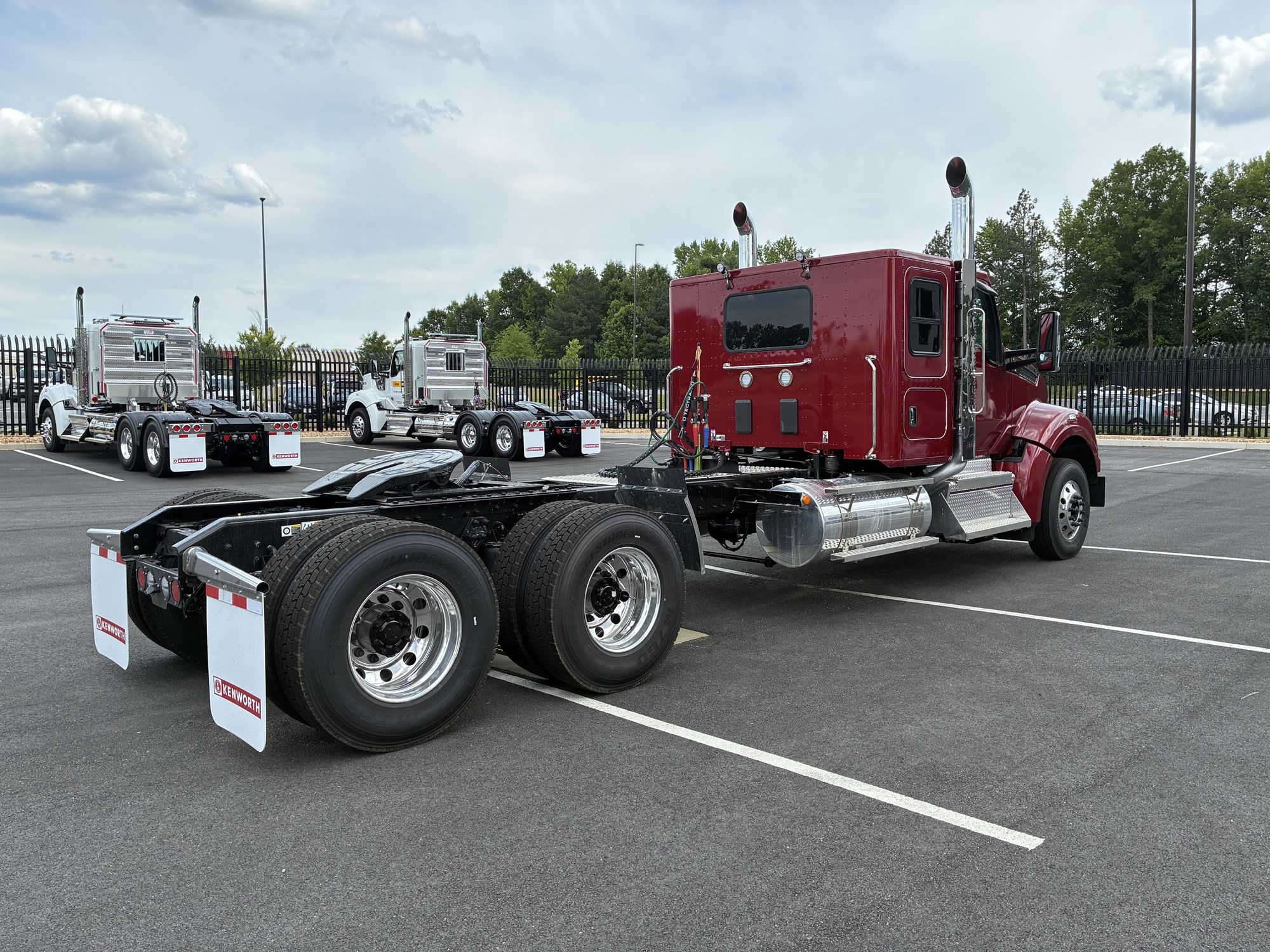 2027 Kenworth T880 in Ashland, VA — photo 6