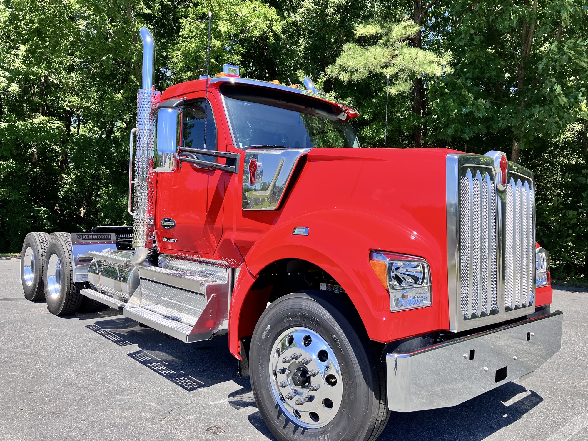 2027 Kenworth W990 in Richmond, VA, VA — photo 6