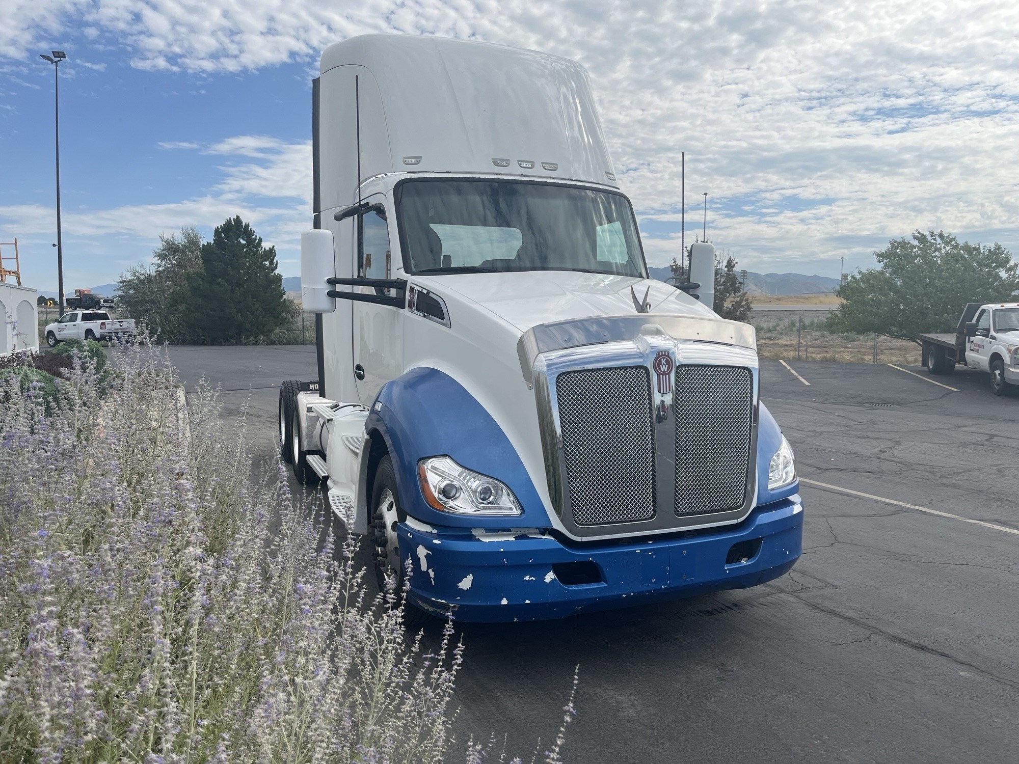 2015 Kenworth T680 in Salt Lake, UT — photo 4