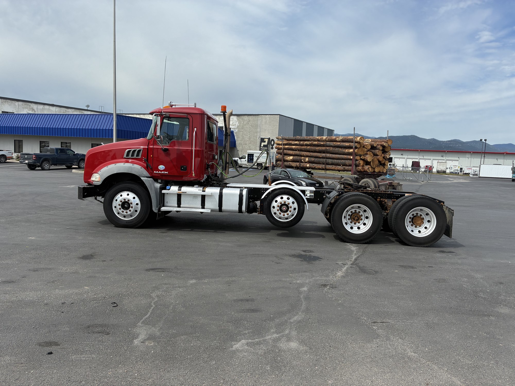 2015 Mack Granite 2015 Mack Granite - image 6 of 6