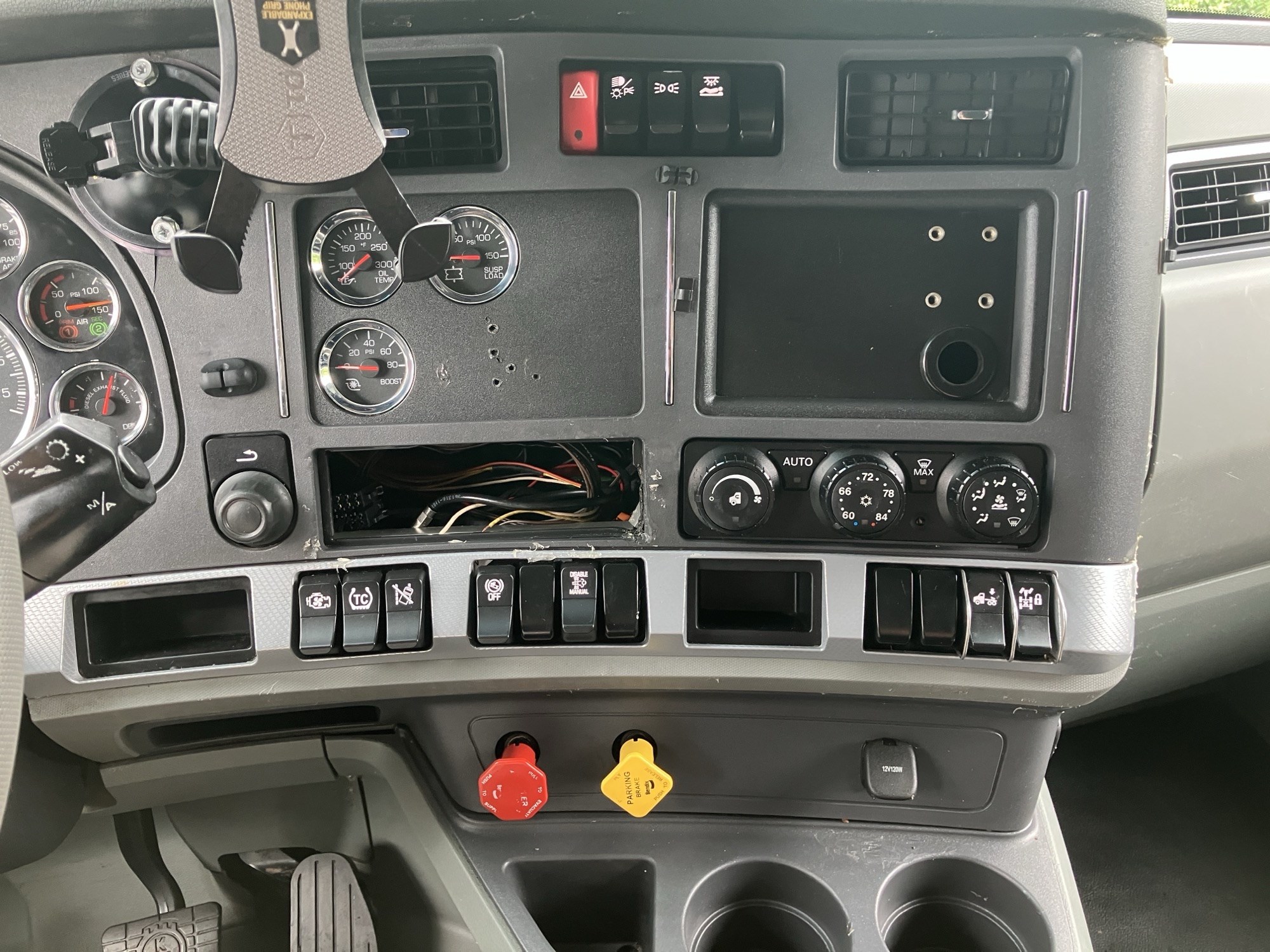 2021 Kenworth T680 in Chesapeake, VA — photo 5