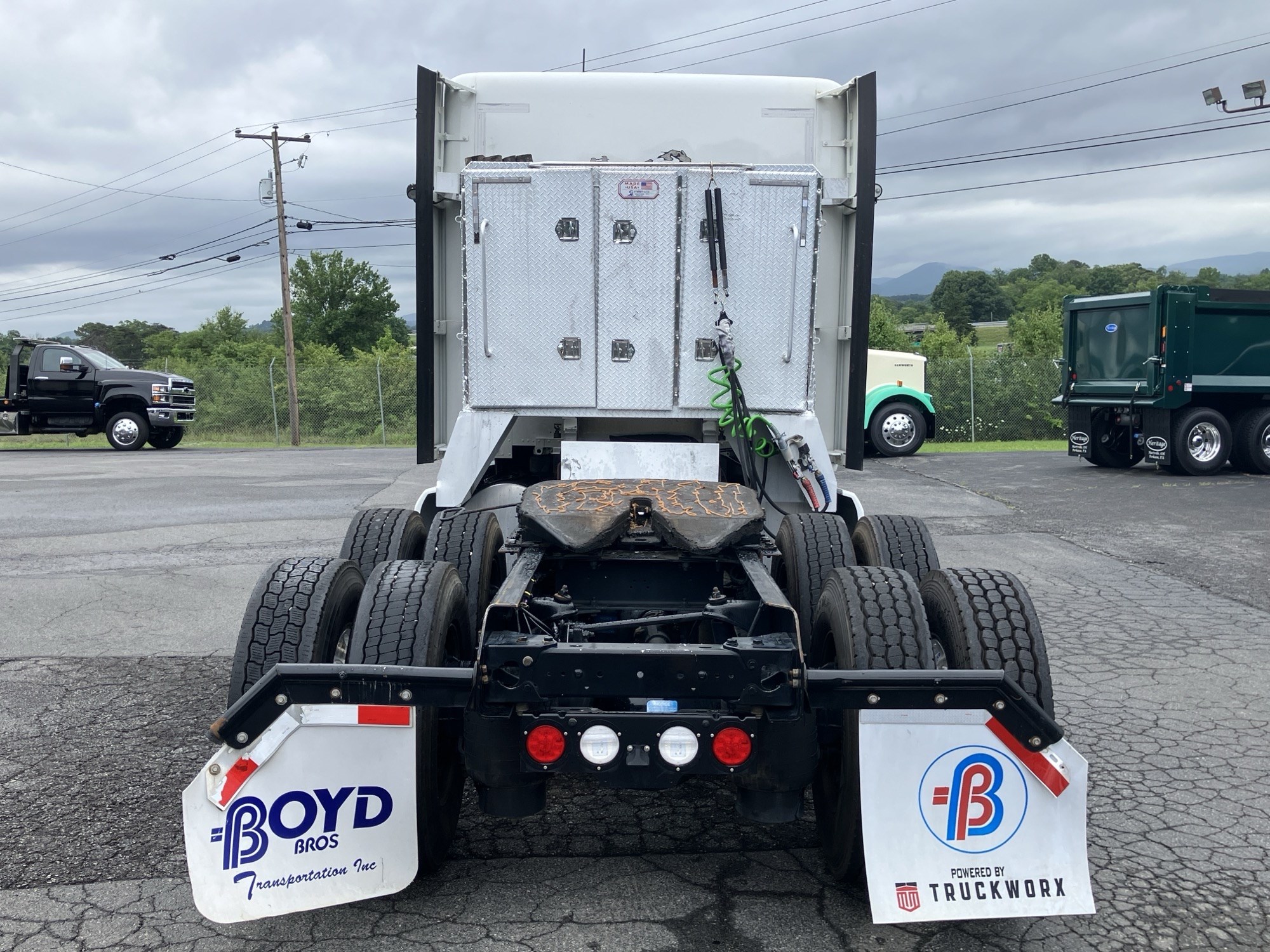 2021 Kenworth T680 in Roanoke, VA — photo 5