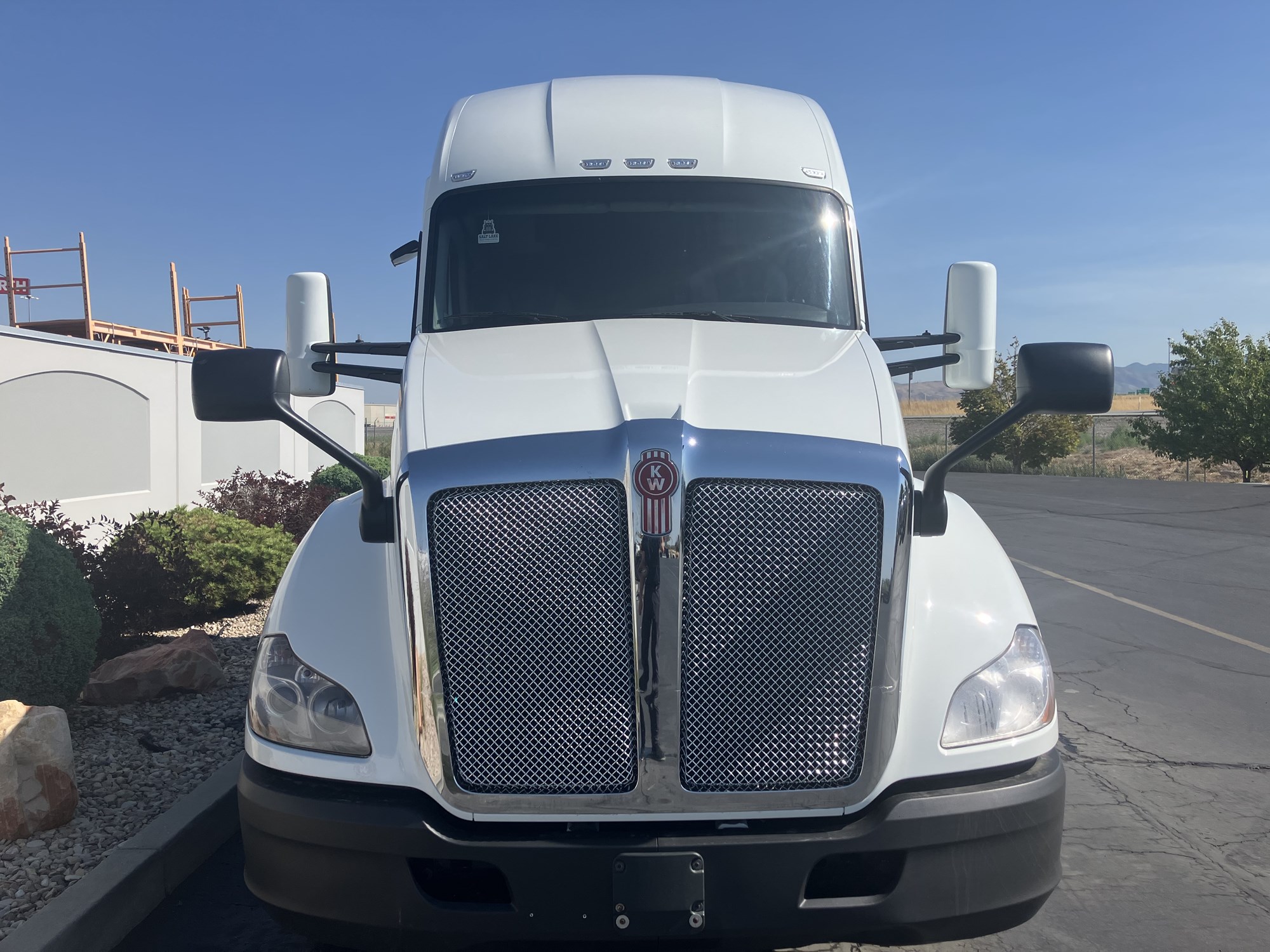 2021 Kenworth T680 in Salt Lake, UT — photo 3