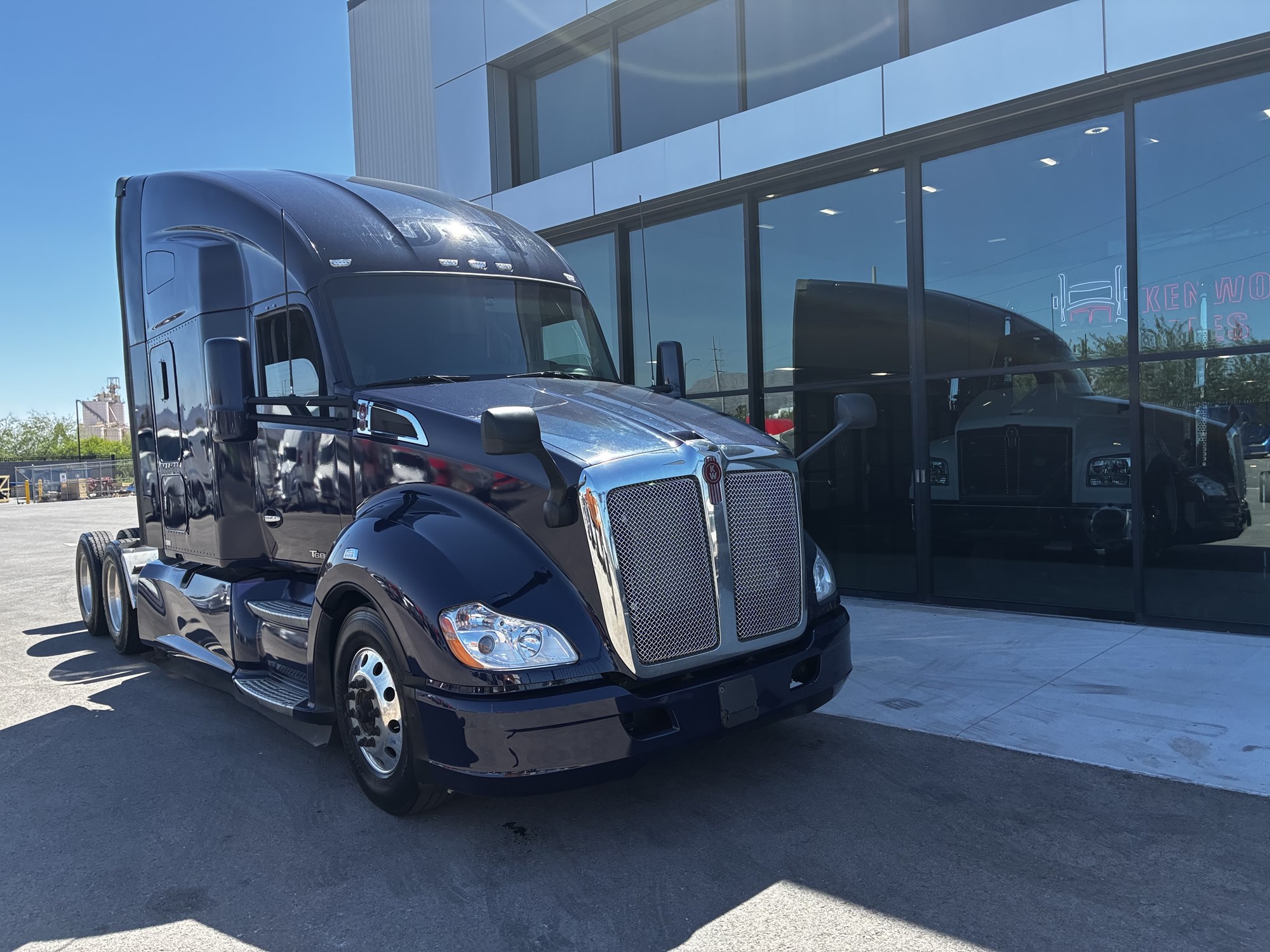 2022 Kenworth T680 in Las Vegas, NV