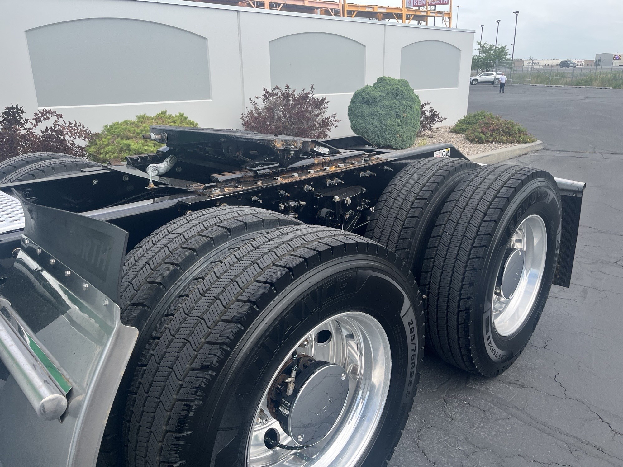 2022 Kenworth T680 in Salt Lake, UT — photo 5