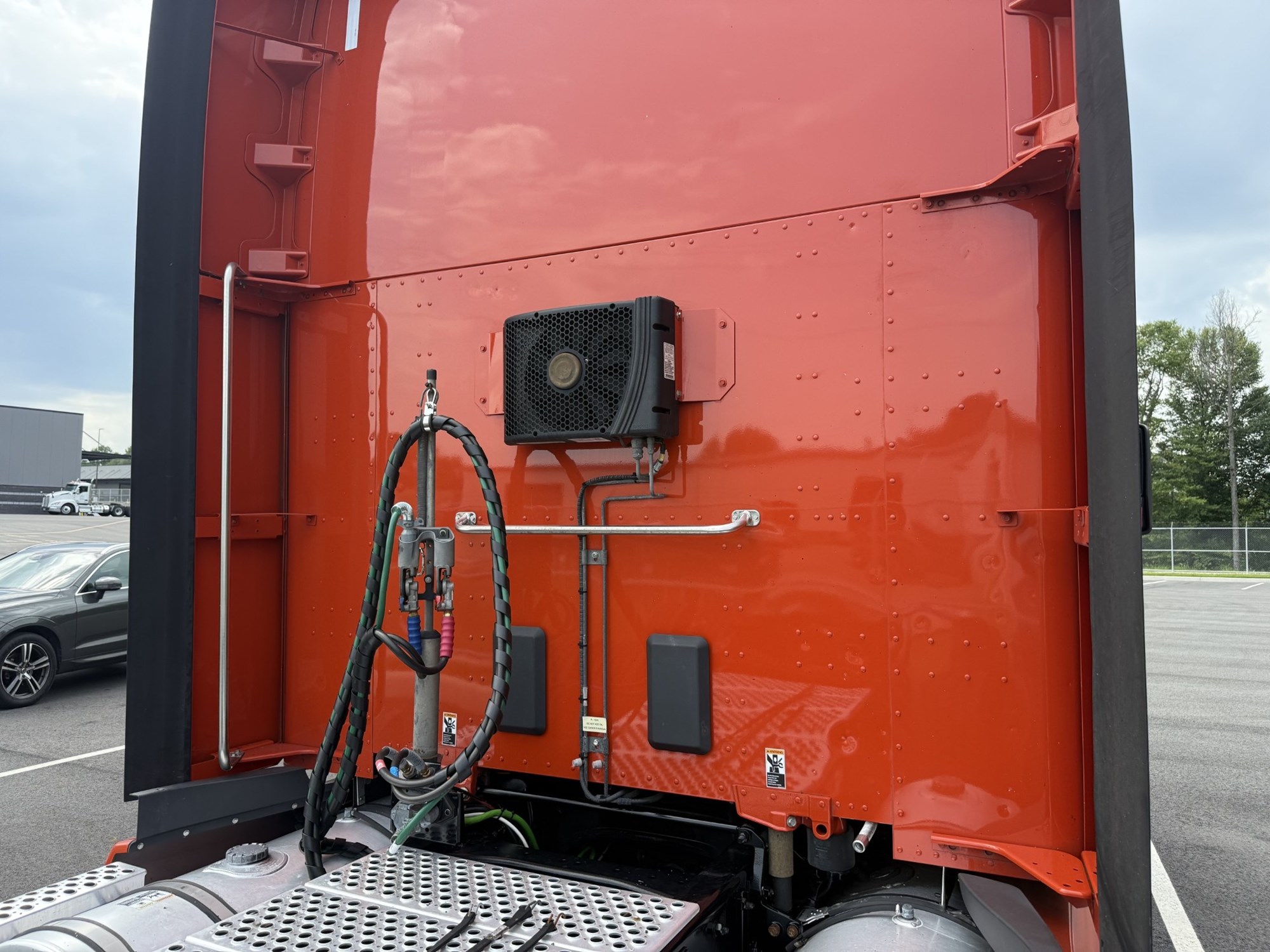 2022 Kenworth T680 in Ashland, VA — photo 4