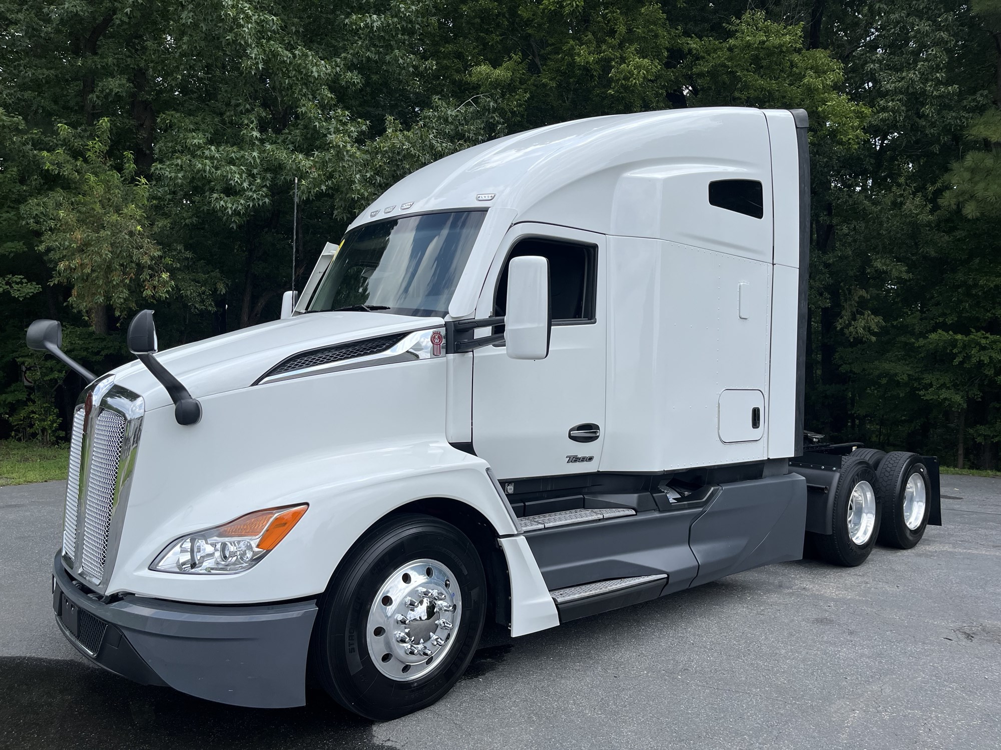 2023 Kenworth T680 in Richmond, VA