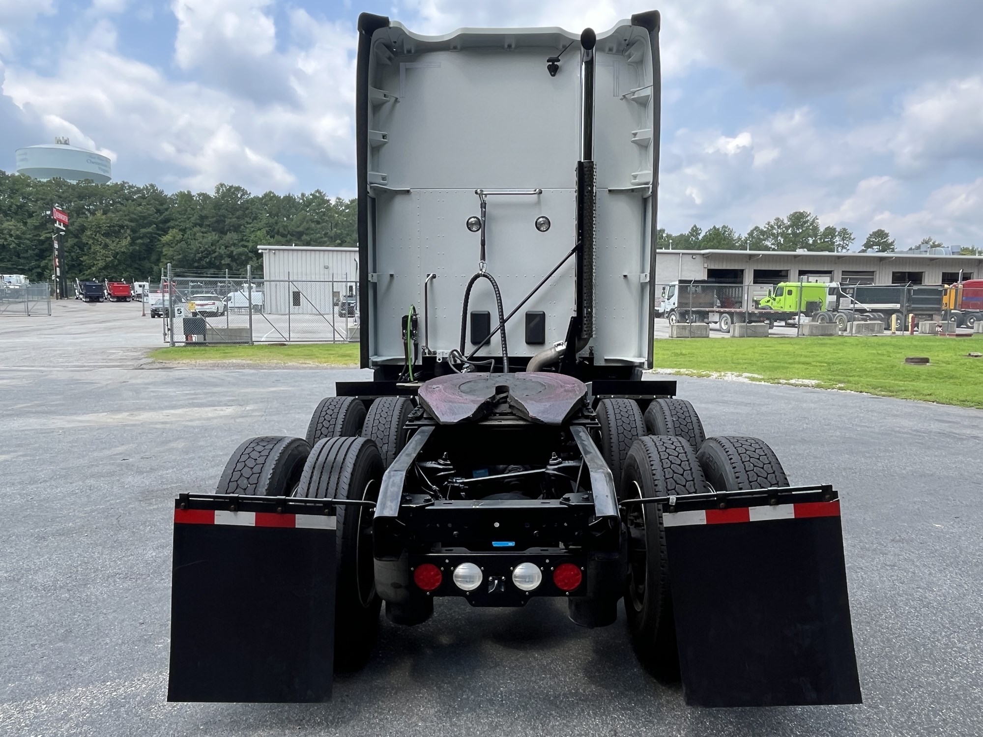 2023 Kenworth T680 in Richmond, VA — photo 6