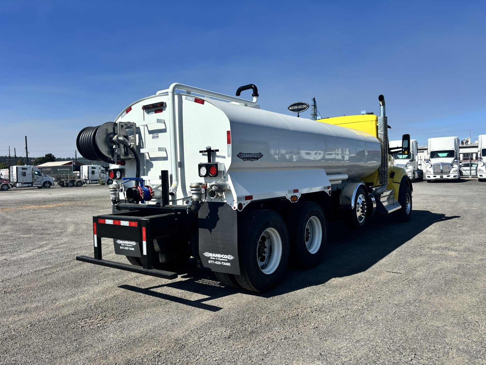 2025 Kenworth T880 in Spokane, WA — photo 4