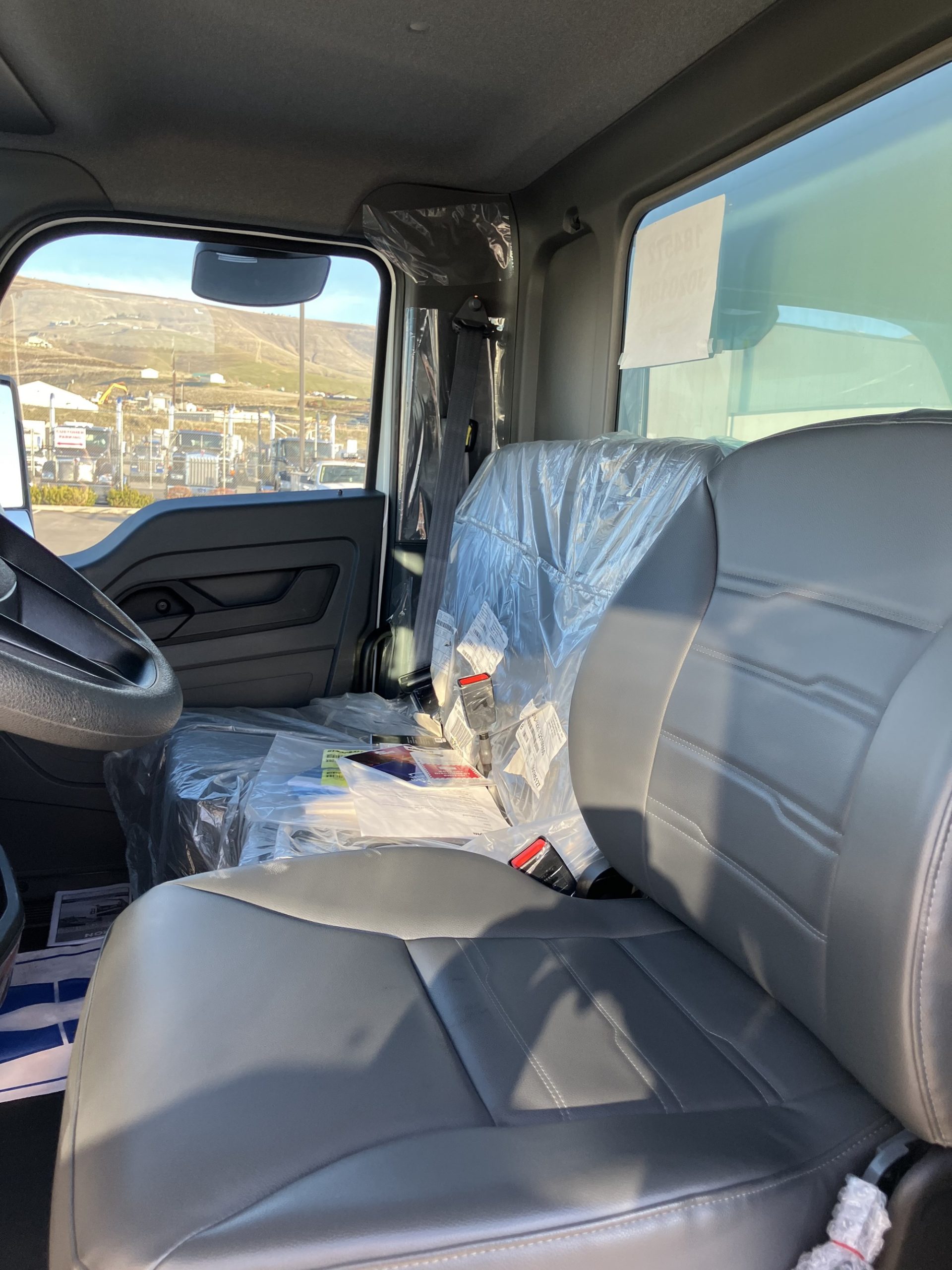 2025 Kenworth T280 in Spokane, WA — photo 6