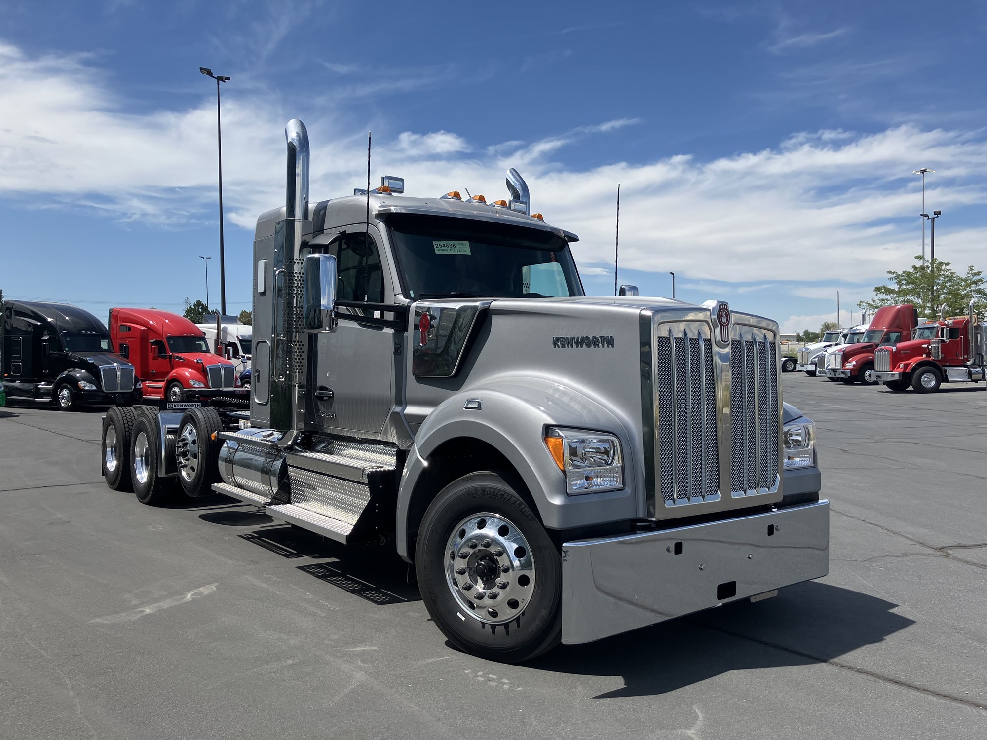 2027 Kenworth W990 in Salt Lake, UT — photo 3