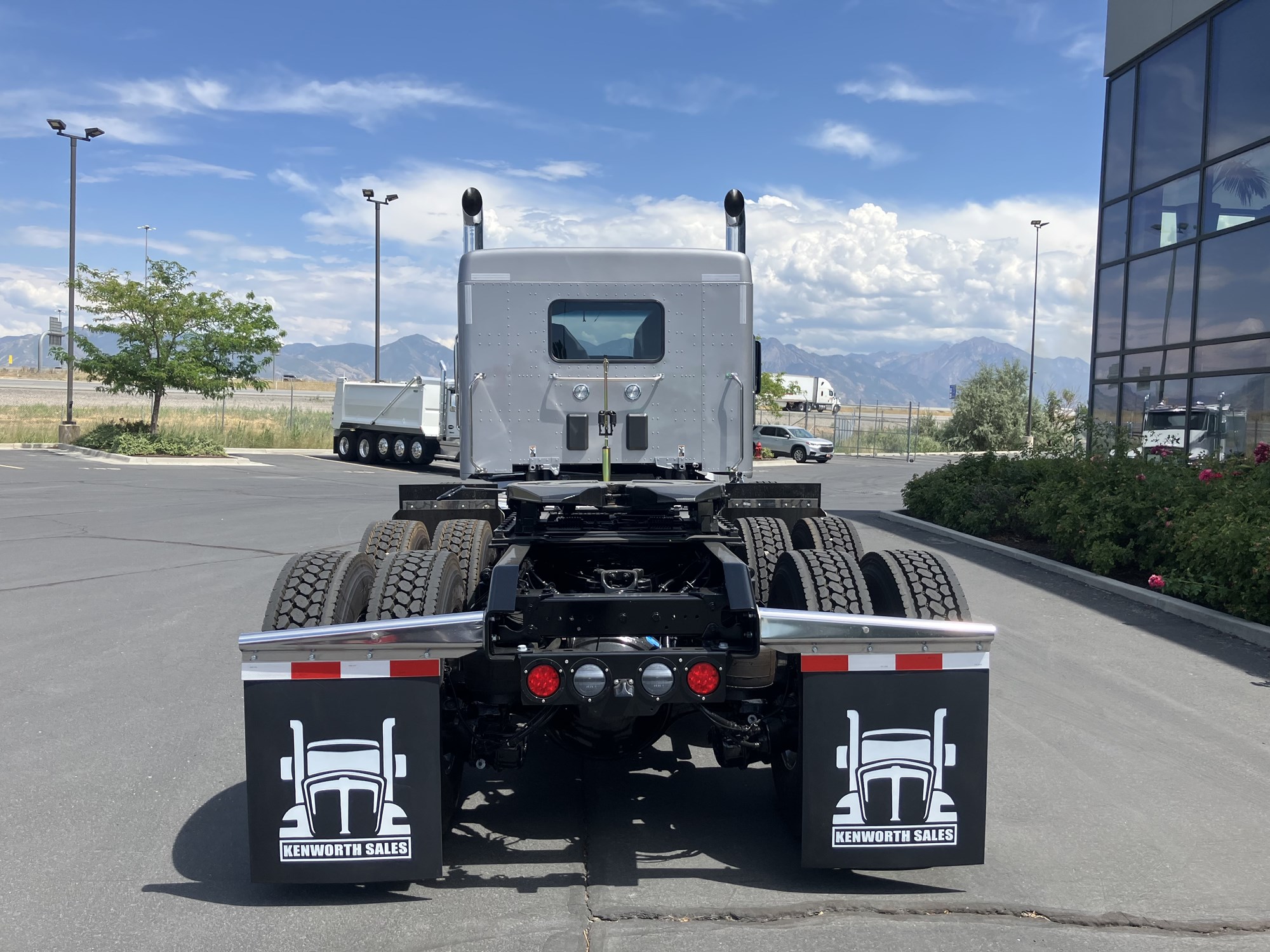 2027 Kenworth W990 in Salt Lake, UT — photo 4