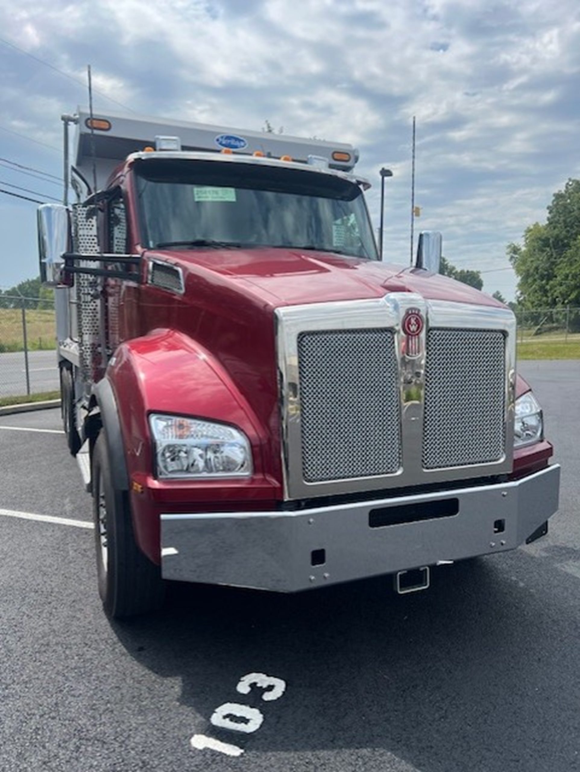 2027 Kenworth T880 2027 Kenworth T880 - image 3 of 6