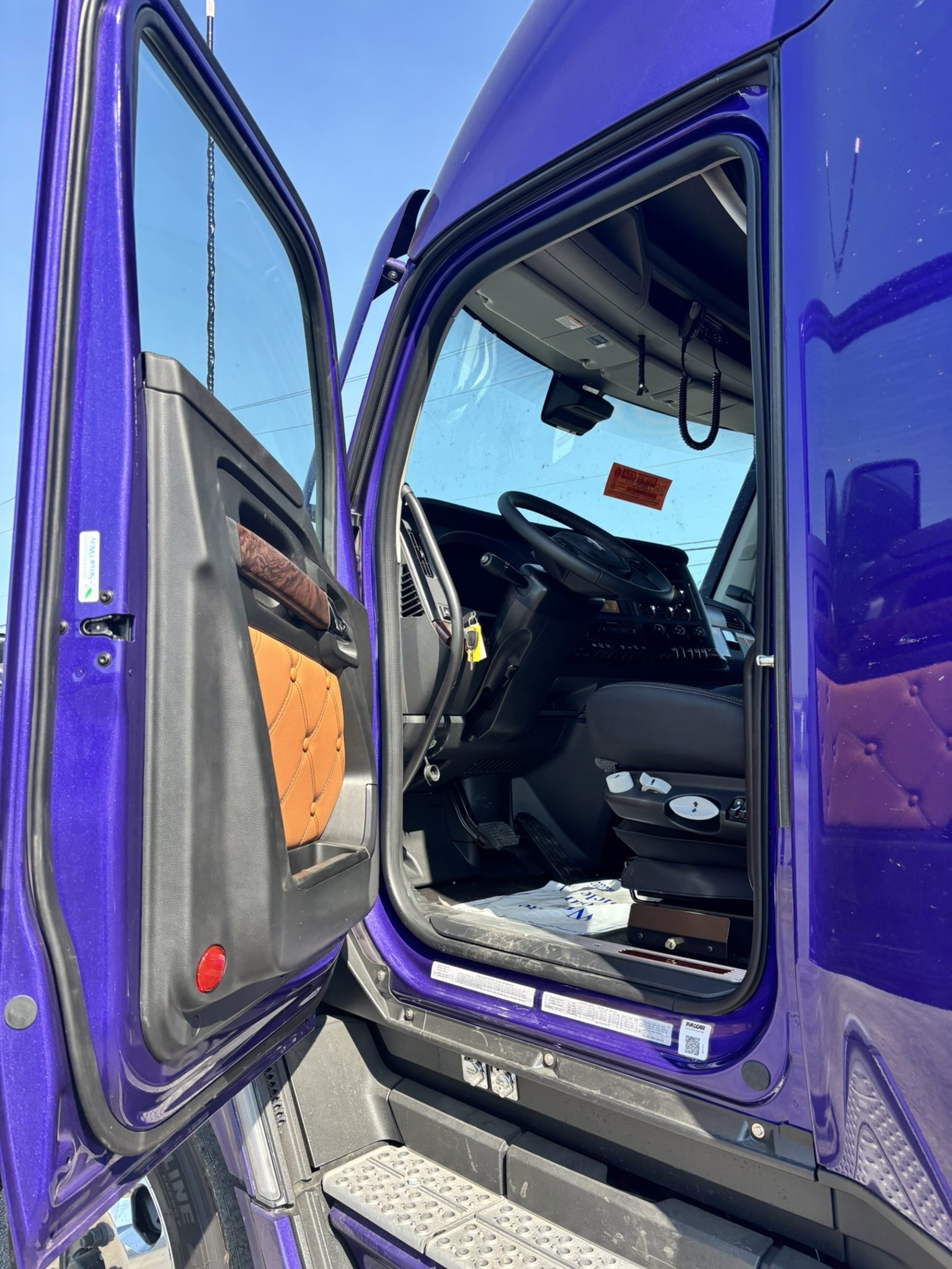 2027 Kenworth T680 Next Gen 2027 Kenworth T680 Next Gen - image 6 of 6