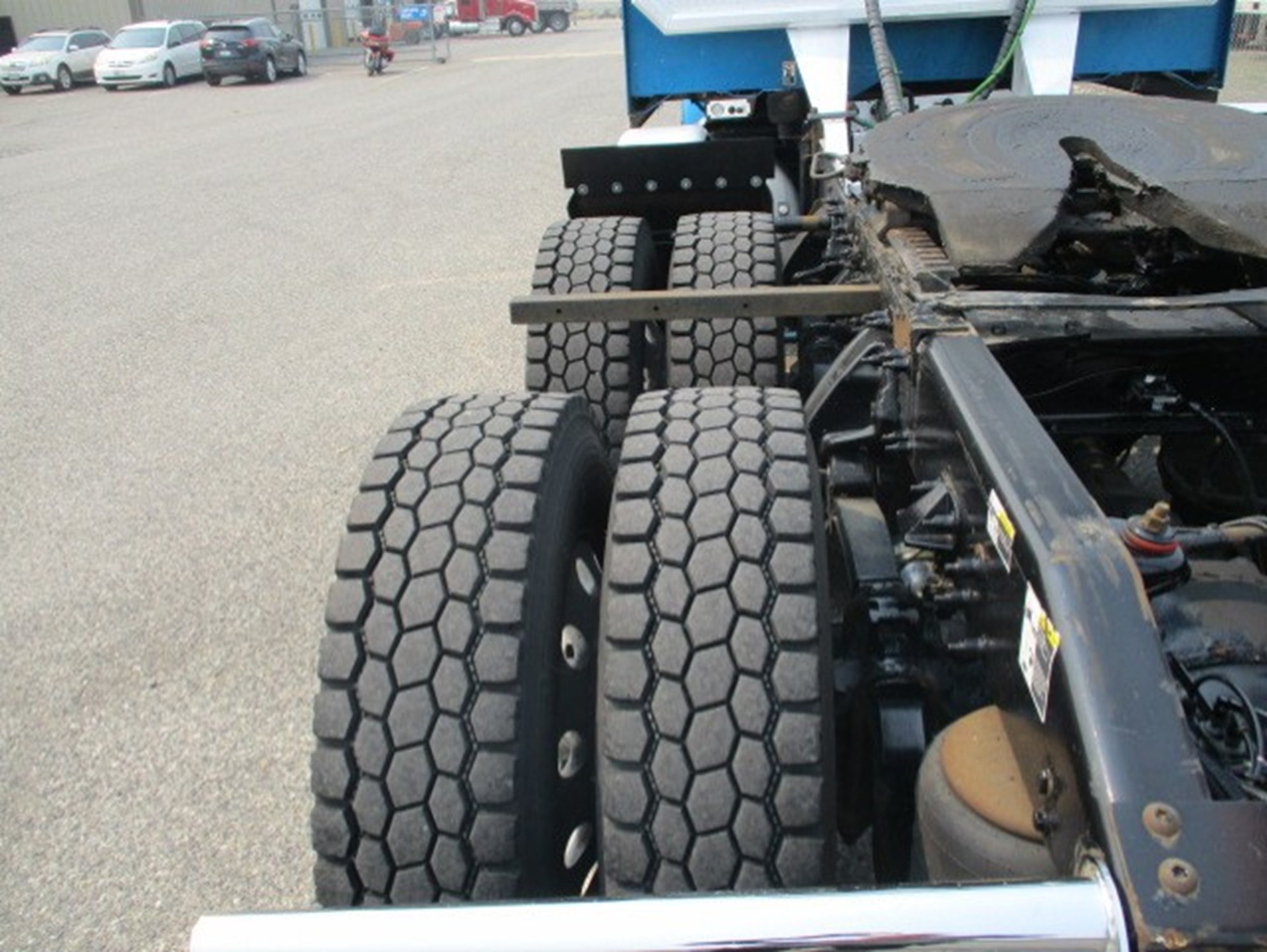 2012 Peterbilt 388 - image 6 of 6