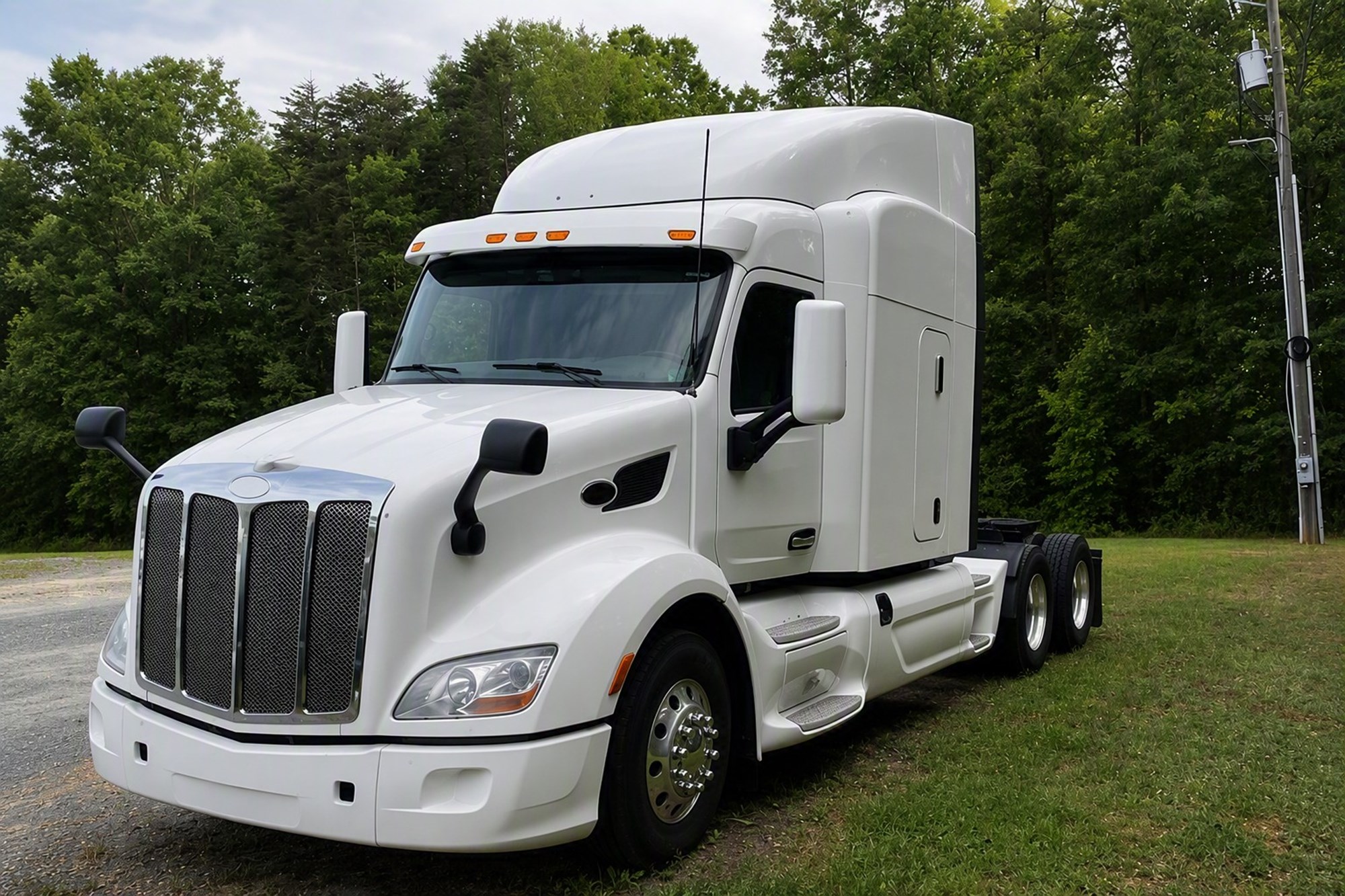 2016 Peterbilt 579 2016 Peterbilt 579 - image 1 of 1