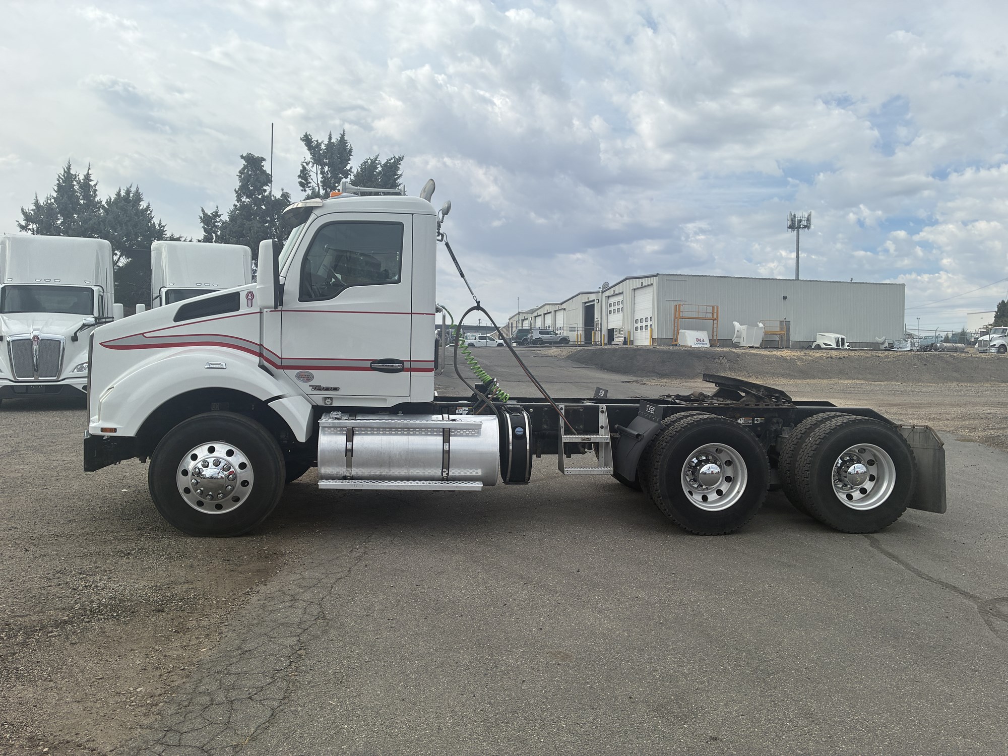 2016 Kenworth T880 in Boise, ID — photo 2